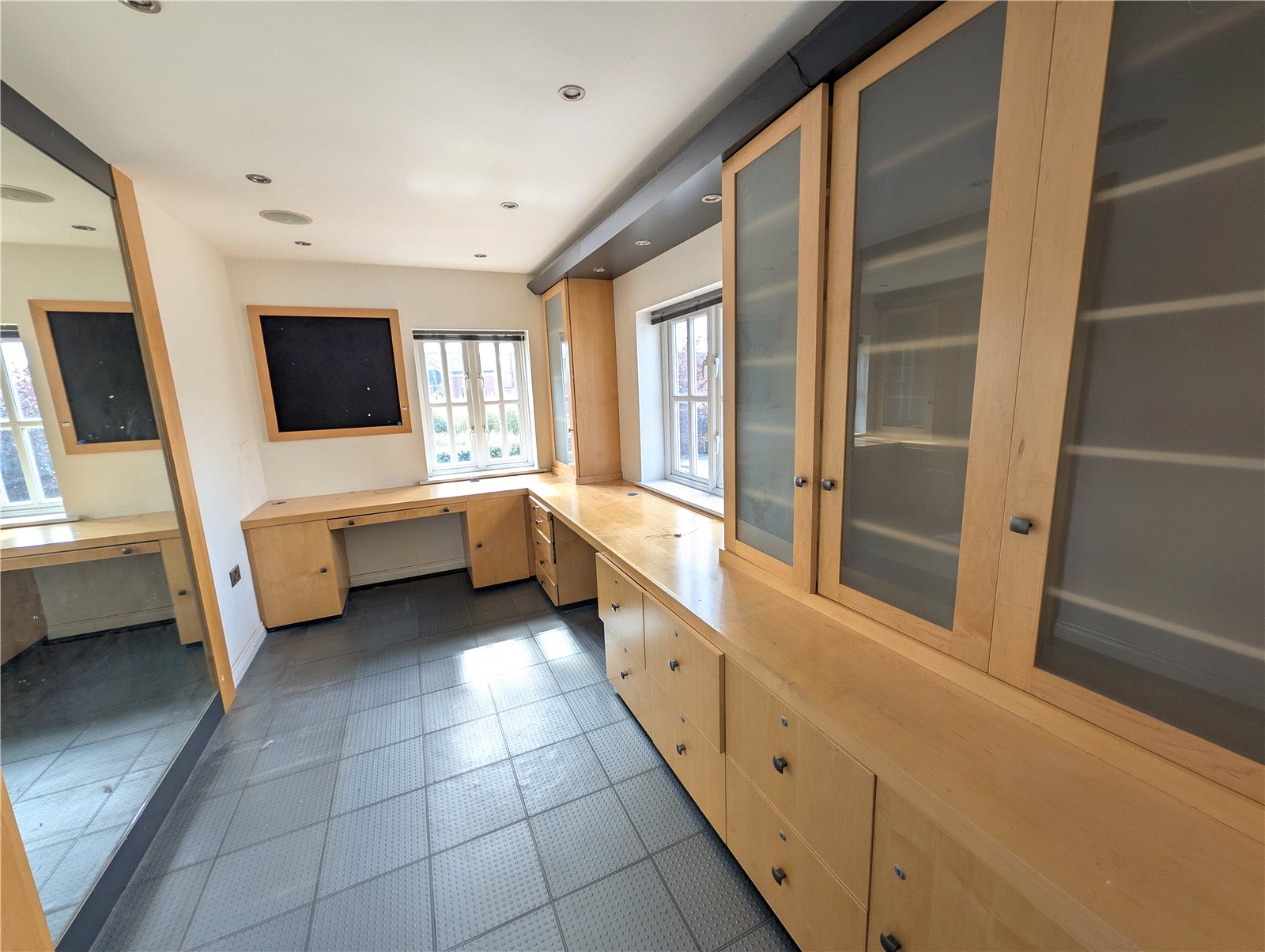 Bratton Road, Bratton, Telford, TF5 - DB Roberts