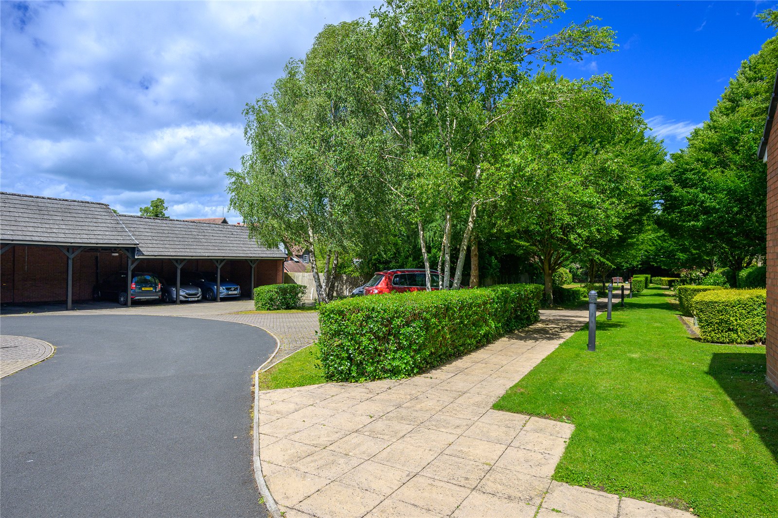 Muchall Road, Upper Penn, Wolverhampton, WV4 - DB Roberts