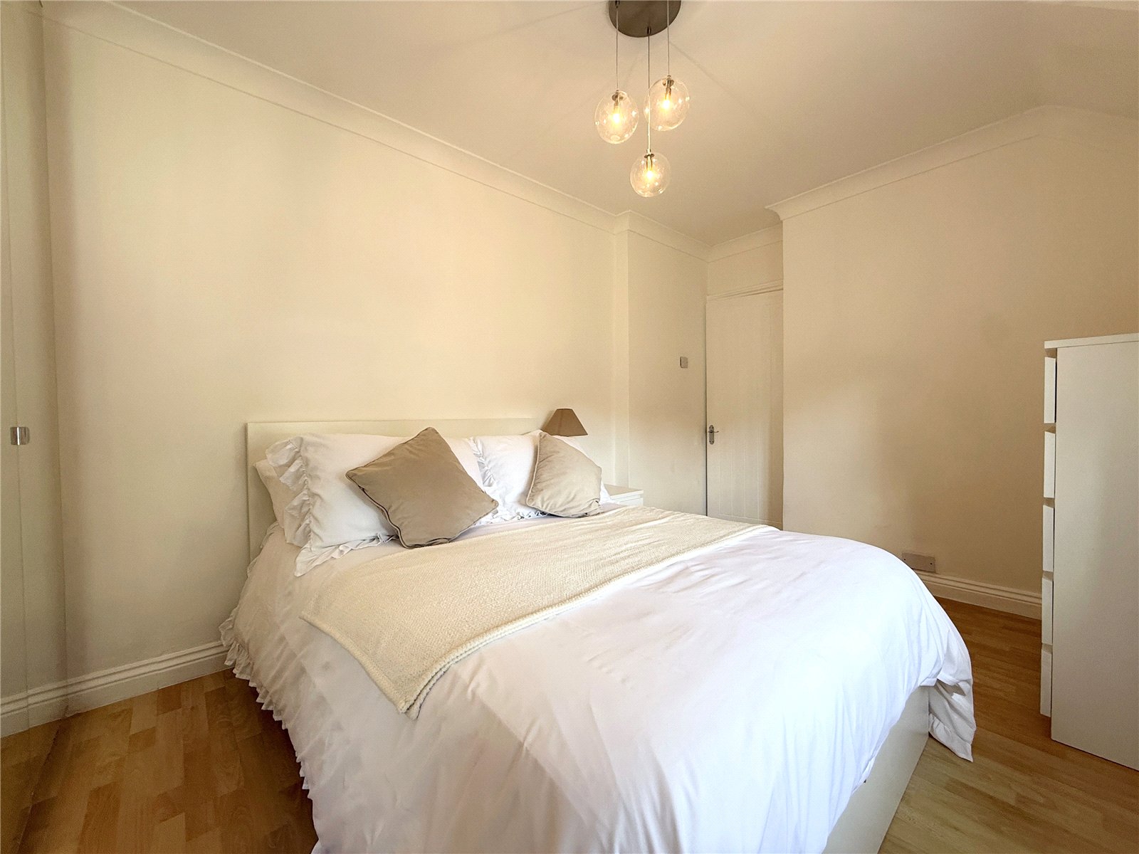 Benton Crescent, Bloxwich, Walsall, WS3 - DB Roberts