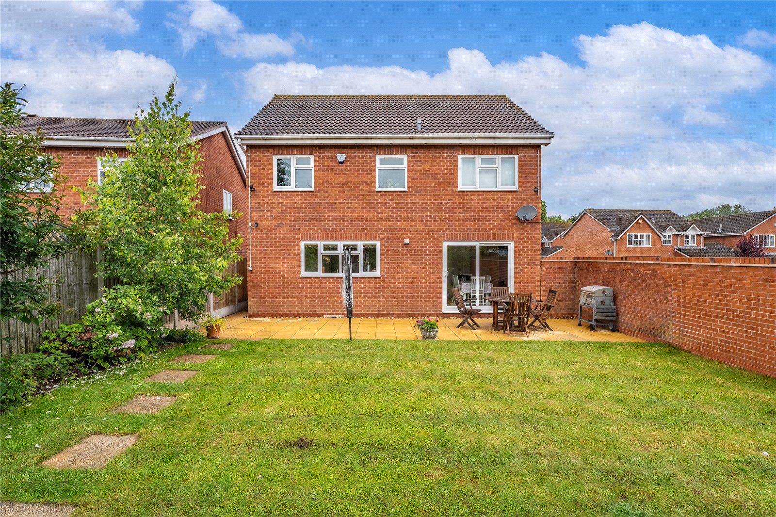 Crowdale Road, Shawbirch, Telford, TF5 - DB Roberts