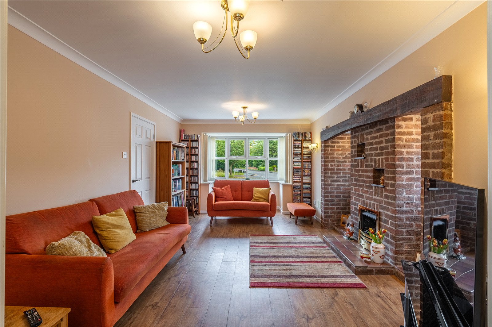 Crowdale Road, Shawbirch, Telford, TF5 - DB Roberts