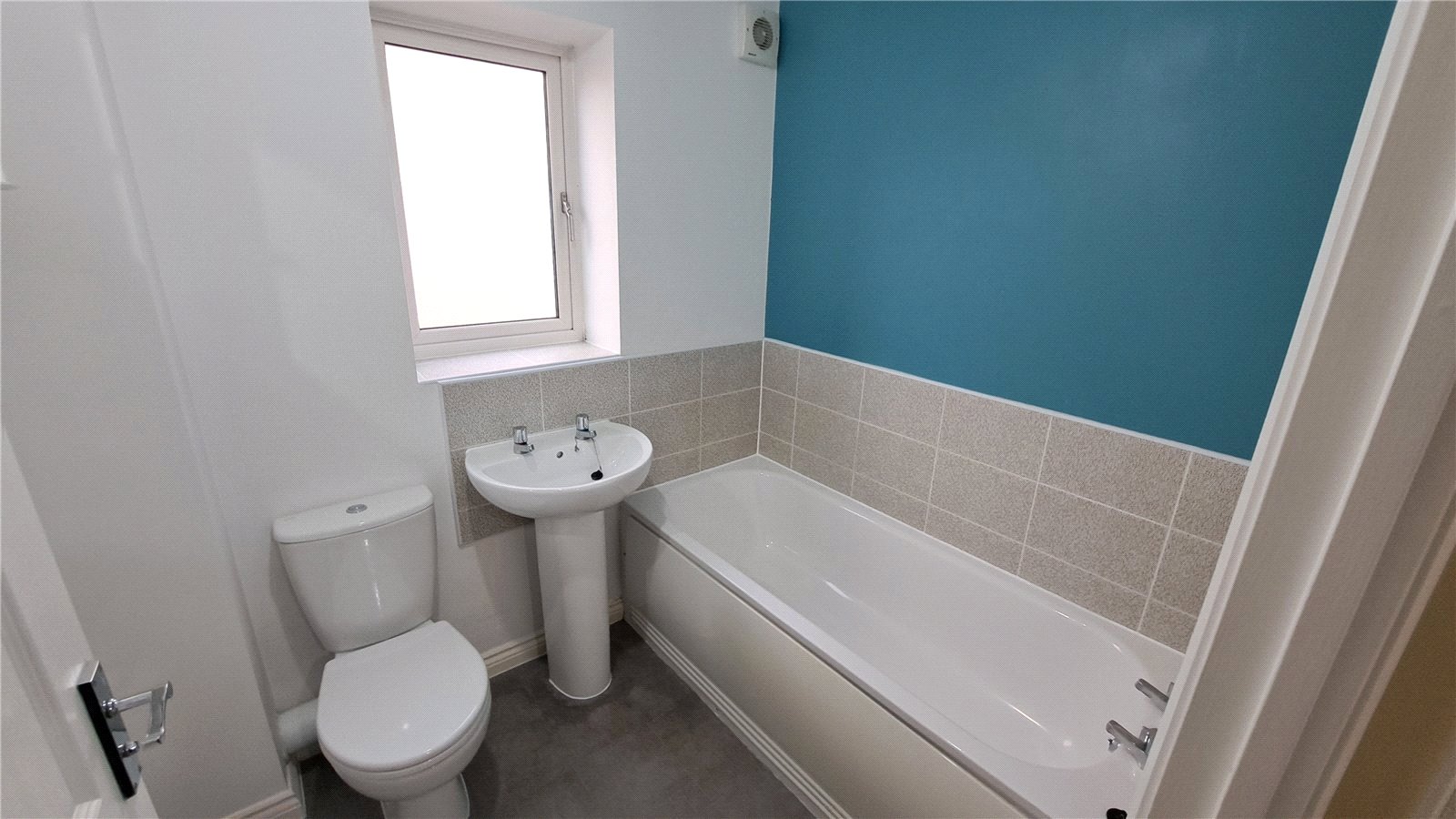 Hendy Avenue, Ketley, Telford, TF1 - DB Roberts