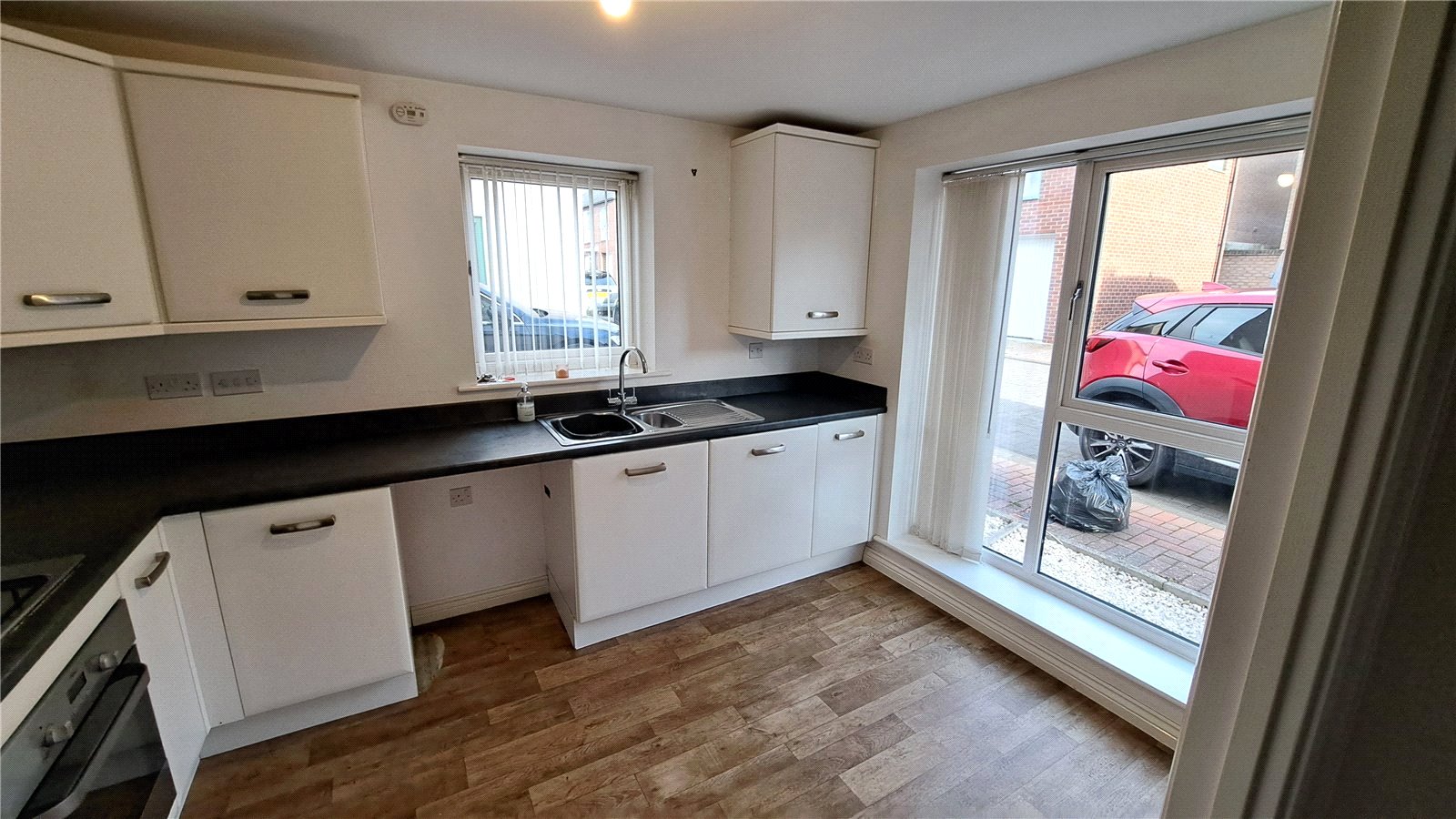 Hendy Avenue, Ketley, Telford, TF1 - DB Roberts
