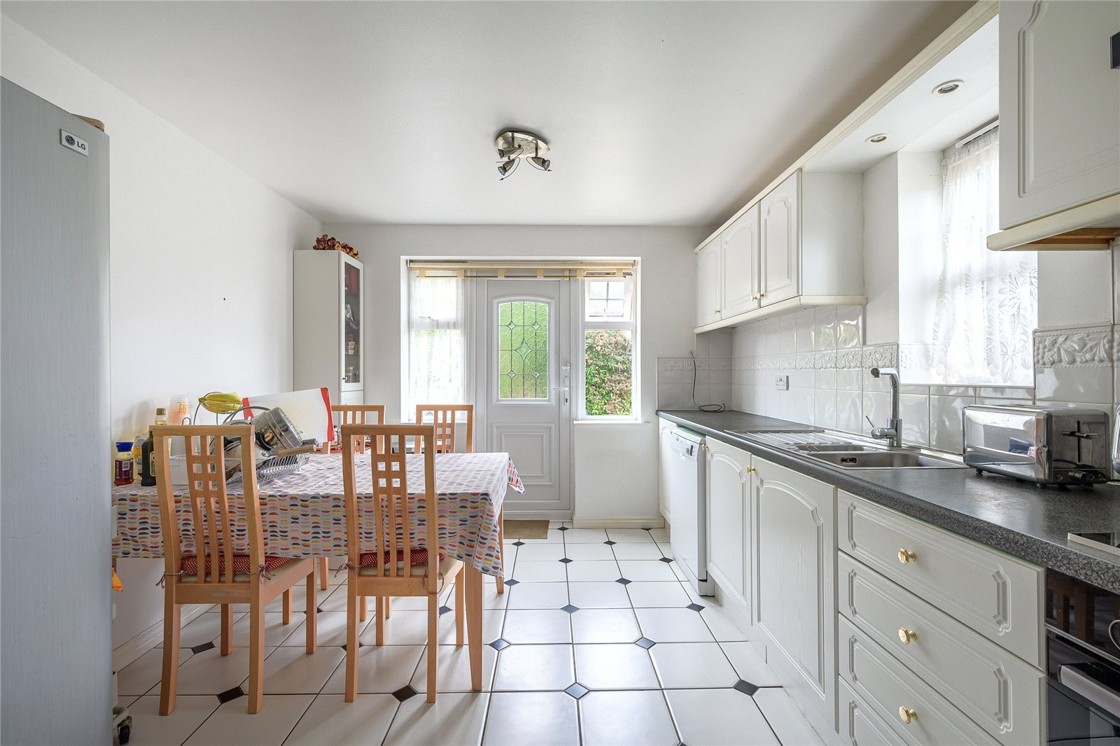 Eltham Drive, Priorslee, Telford, TF2 - DB Roberts