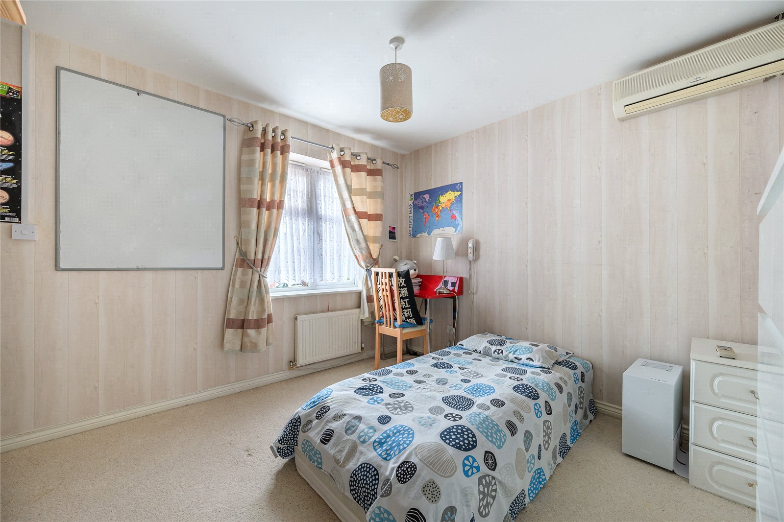 Eltham Drive, Priorslee, Telford, TF2 - DB Roberts