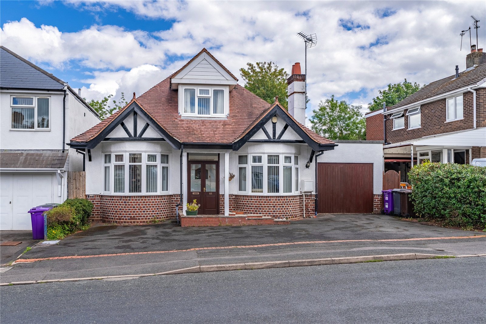 Pennhouse Avenue, Penn, Wolverhampton, WV4 - DB Roberts