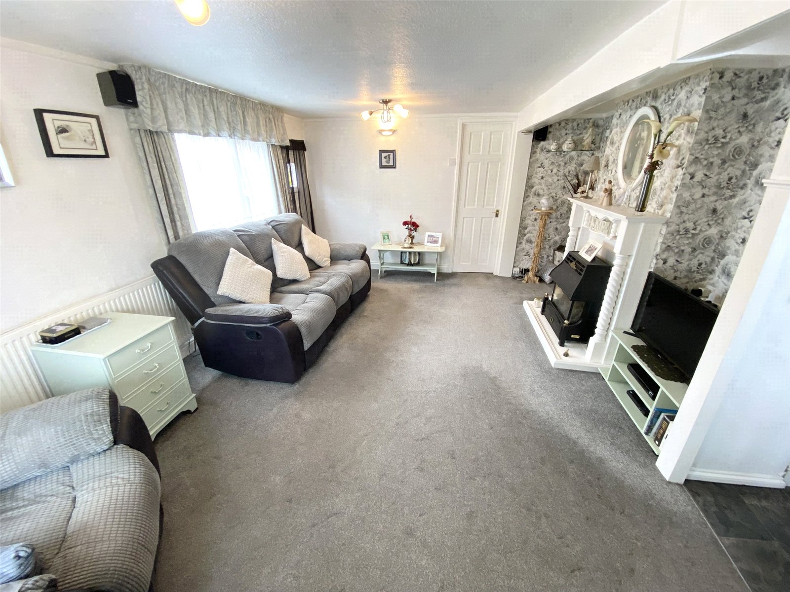 Pool View Caravan Park, Buildwas, Telford, TF8 - DB Roberts