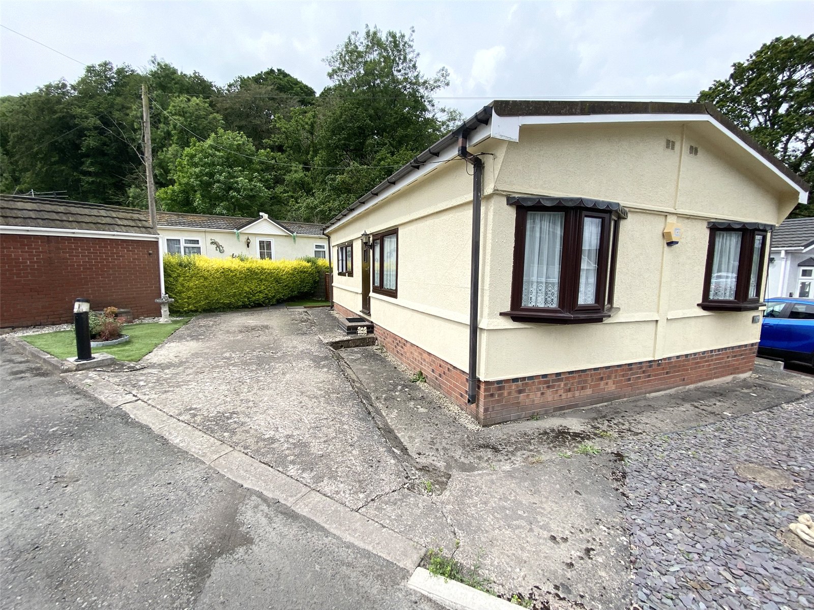 Pool View Caravan Park, Buildwas, Telford, TF8 - DB Roberts