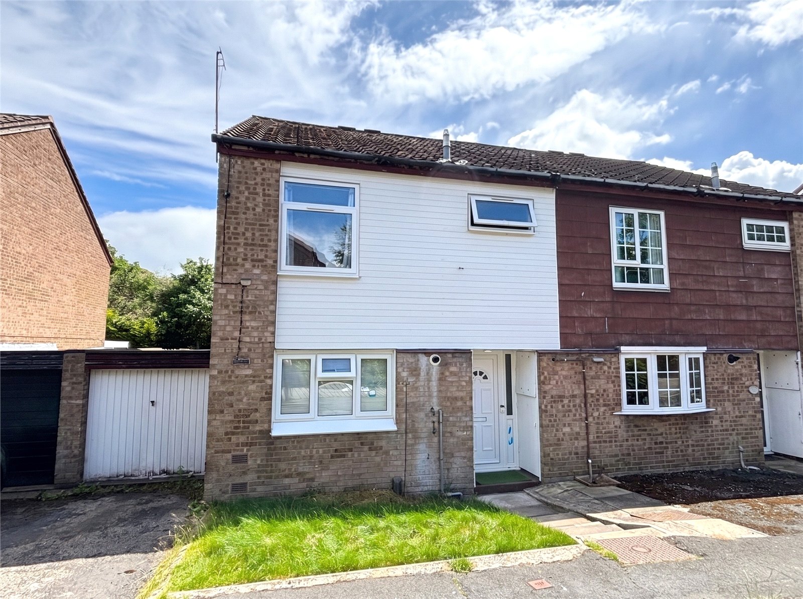 Farm Lodge Grove, Telford, Shropshire, TF3 - DB Roberts