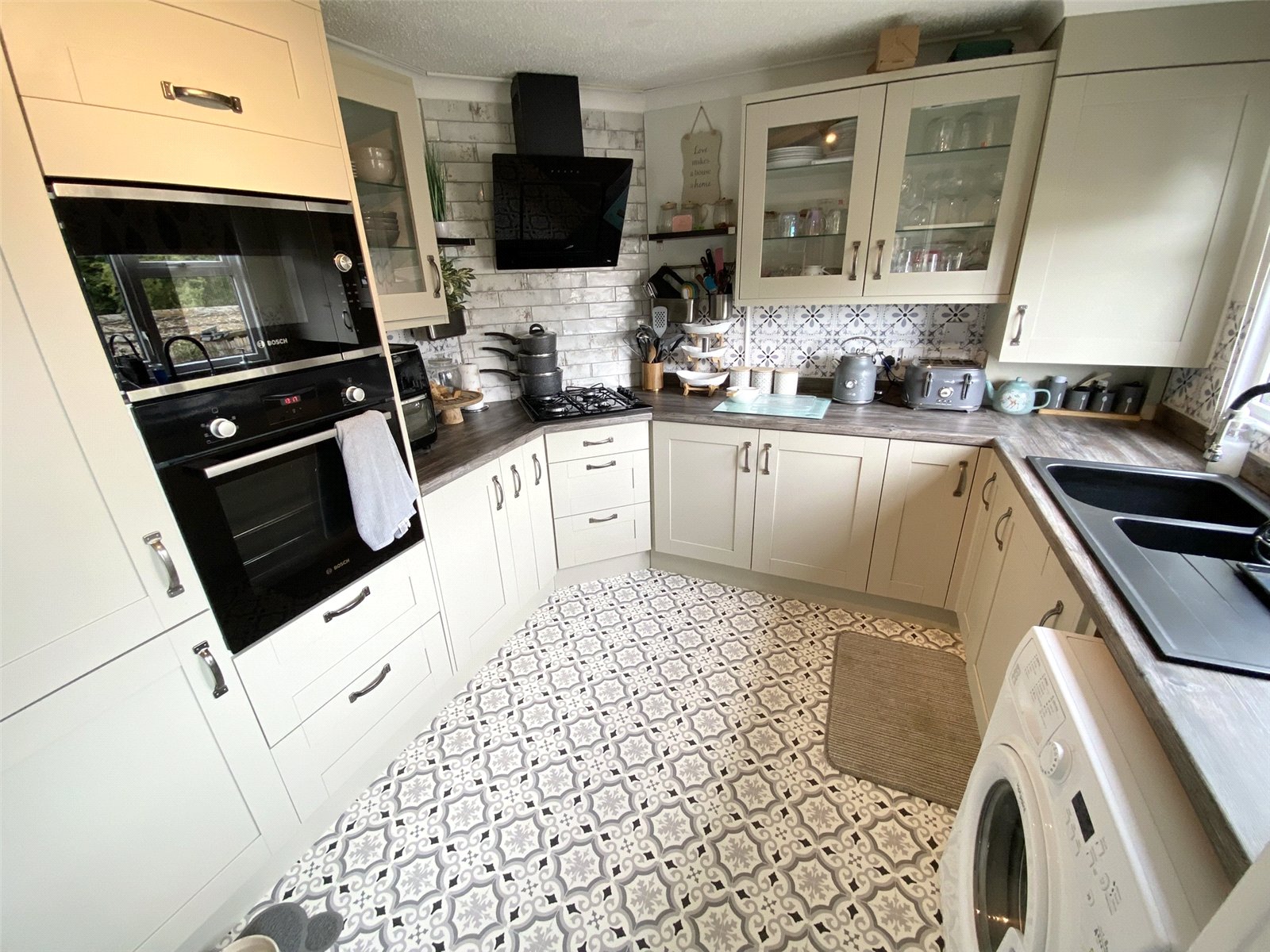 Tweedale Drive, Severn Gorge Park, Telford, TF7 - DB Roberts