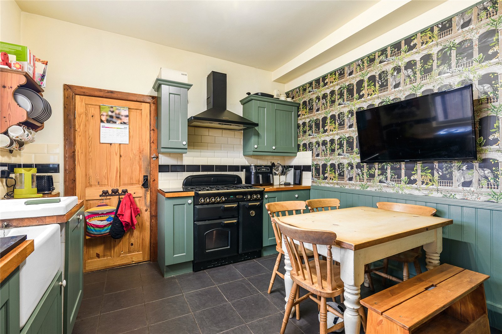 Wrekin Road, Wellington, Telford, TF1 - DB Roberts