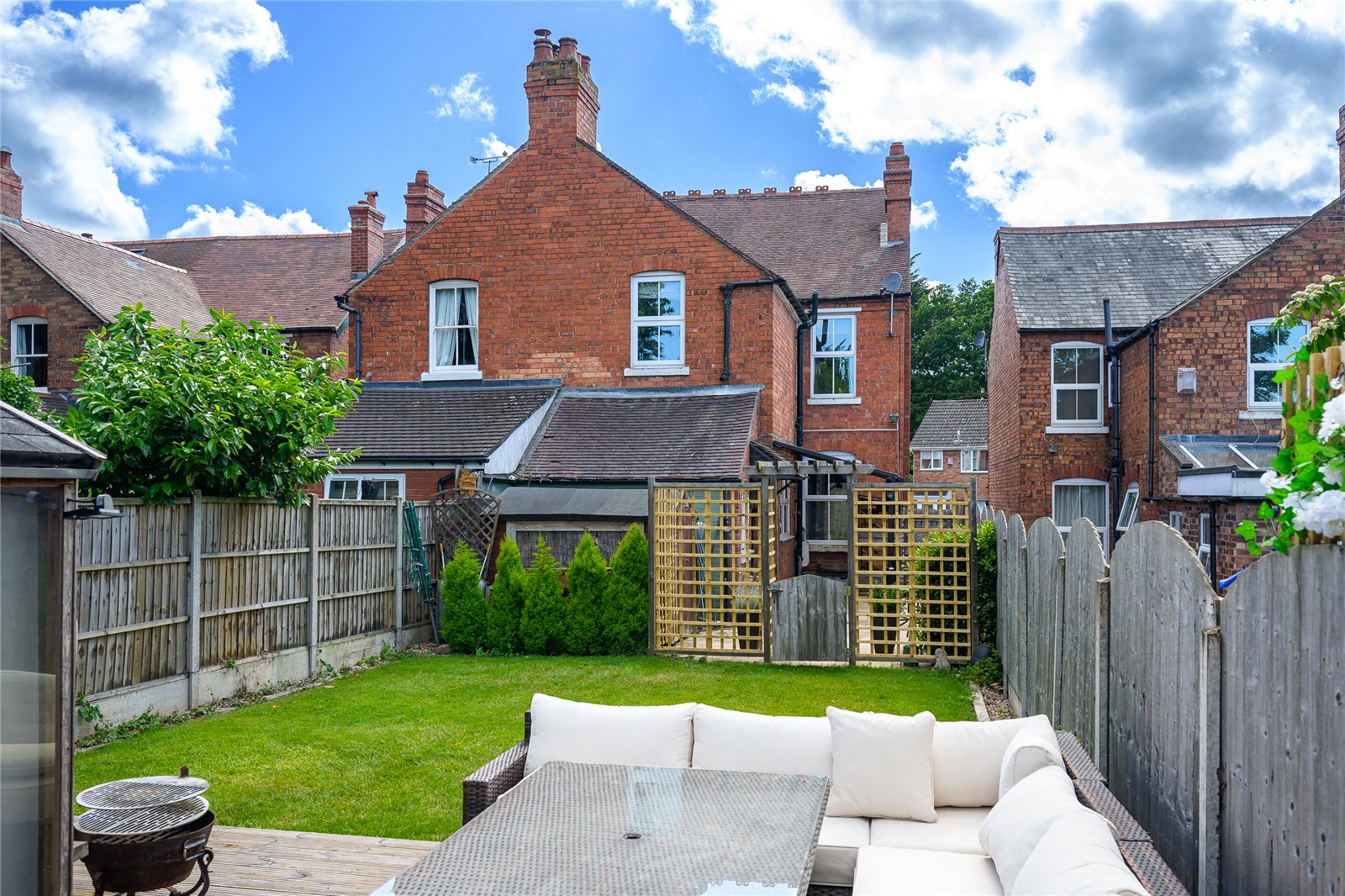 Wrekin Road, Wellington, Telford, TF1 - DB Roberts