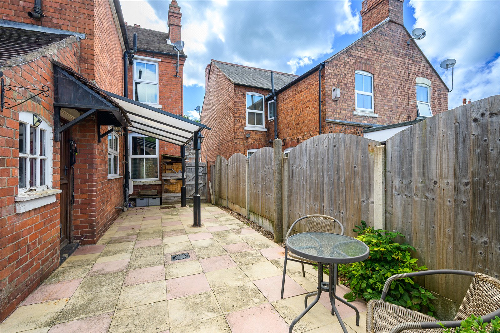 Wrekin Road, Wellington, Telford, TF1 - DB Roberts