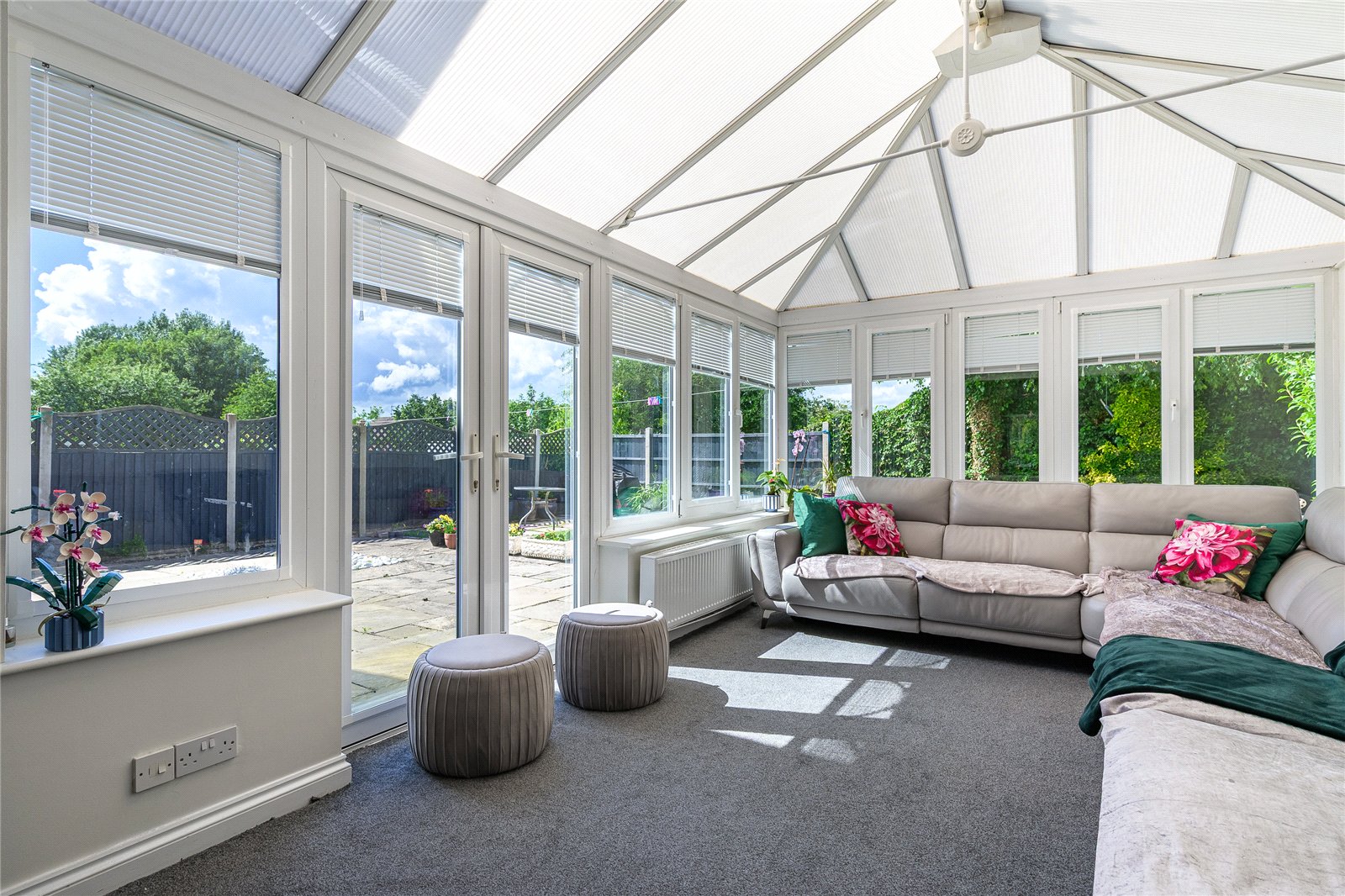 Darley Drive, Dunstall Park, Wolverhampton, WV6 - DB Roberts
