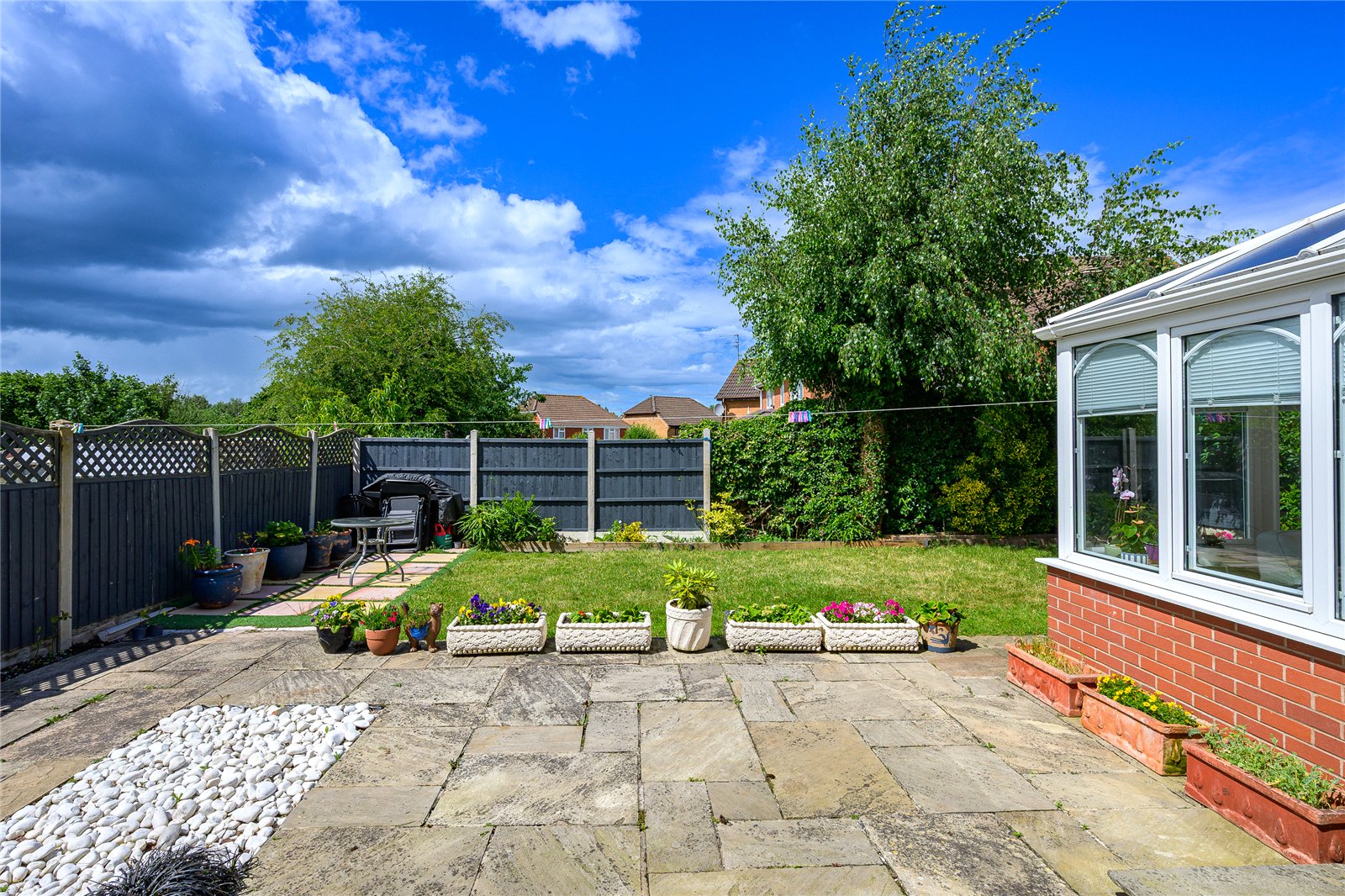 Darley Drive, Dunstall Park, Wolverhampton, WV6 - DB Roberts