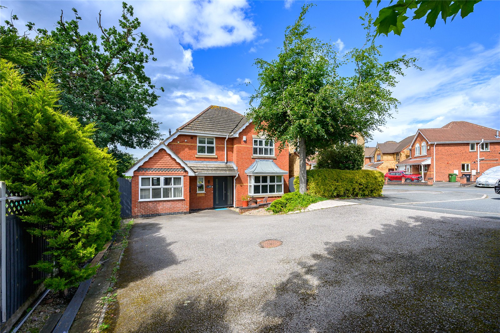 Darley Drive, Dunstall Park, Wolverhampton, WV6 - DB Roberts