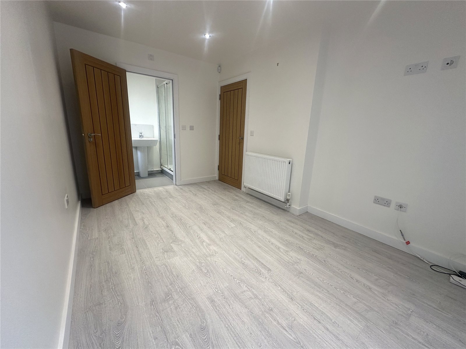 Dunstall Road, Dunstall, Wolverhampton, WV6 - DB Roberts