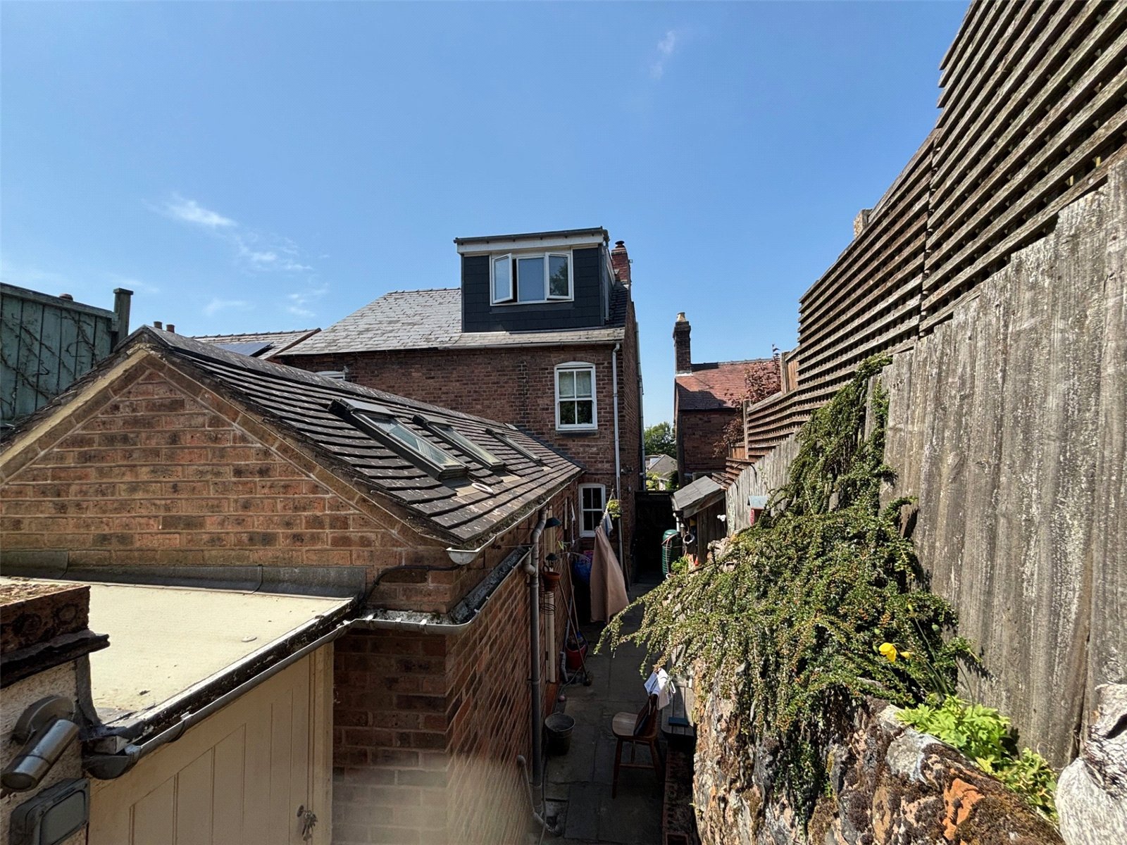 Stafford Road, Oakengates, Telford, TF2 - DB Roberts