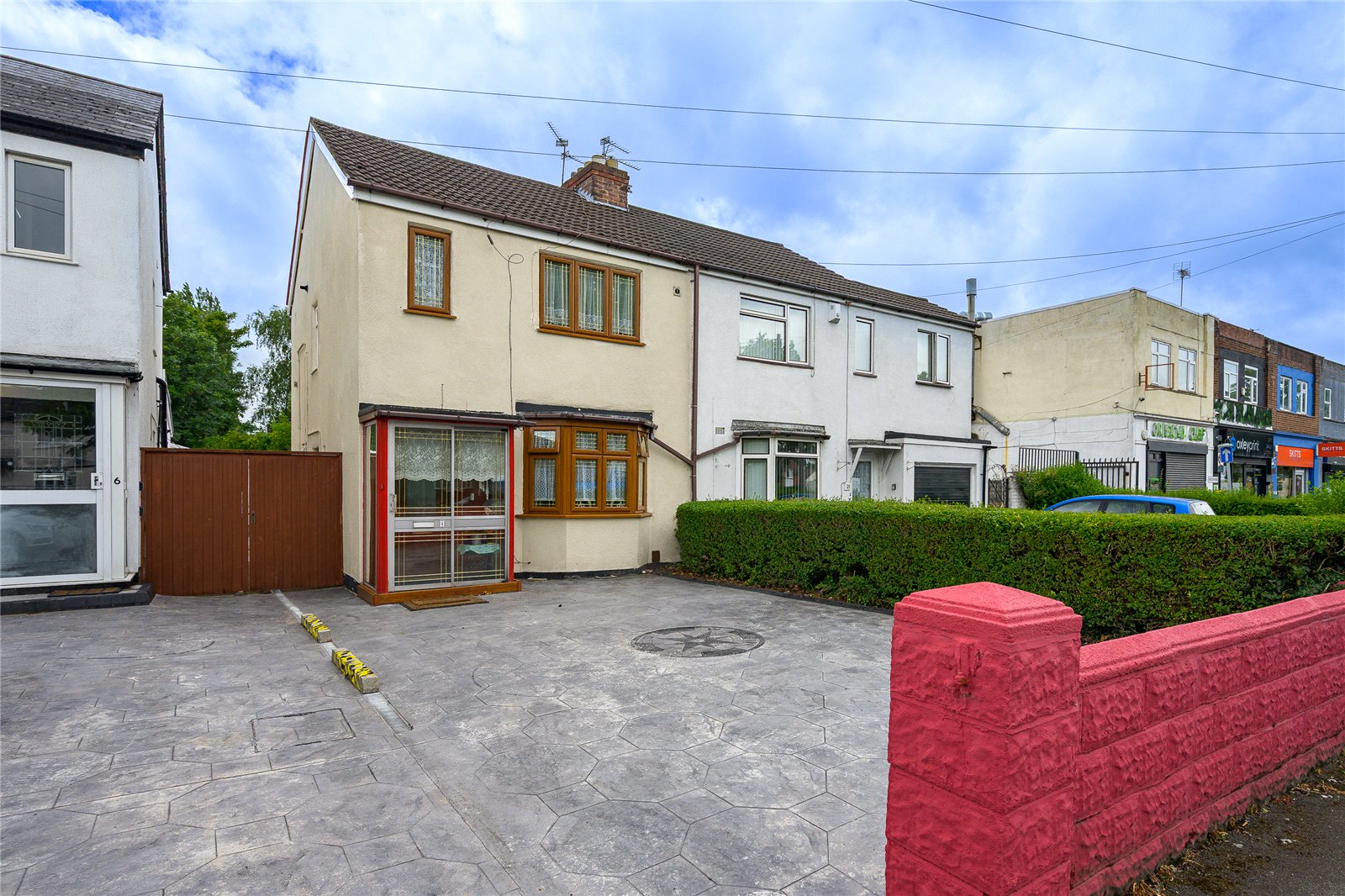 Three Tuns Lane, Oxley, Wolverhampton, WV10 - DB Roberts