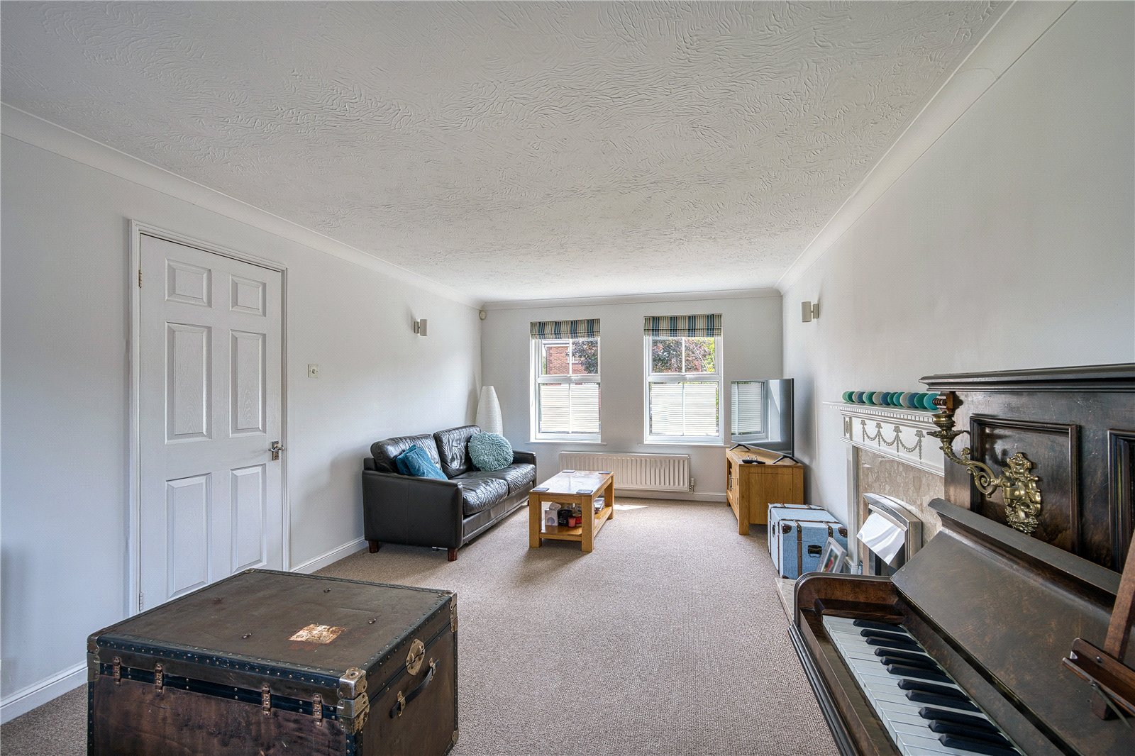 Cole Drive, Stafford, Staffordshire, ST16 - DB Roberts
