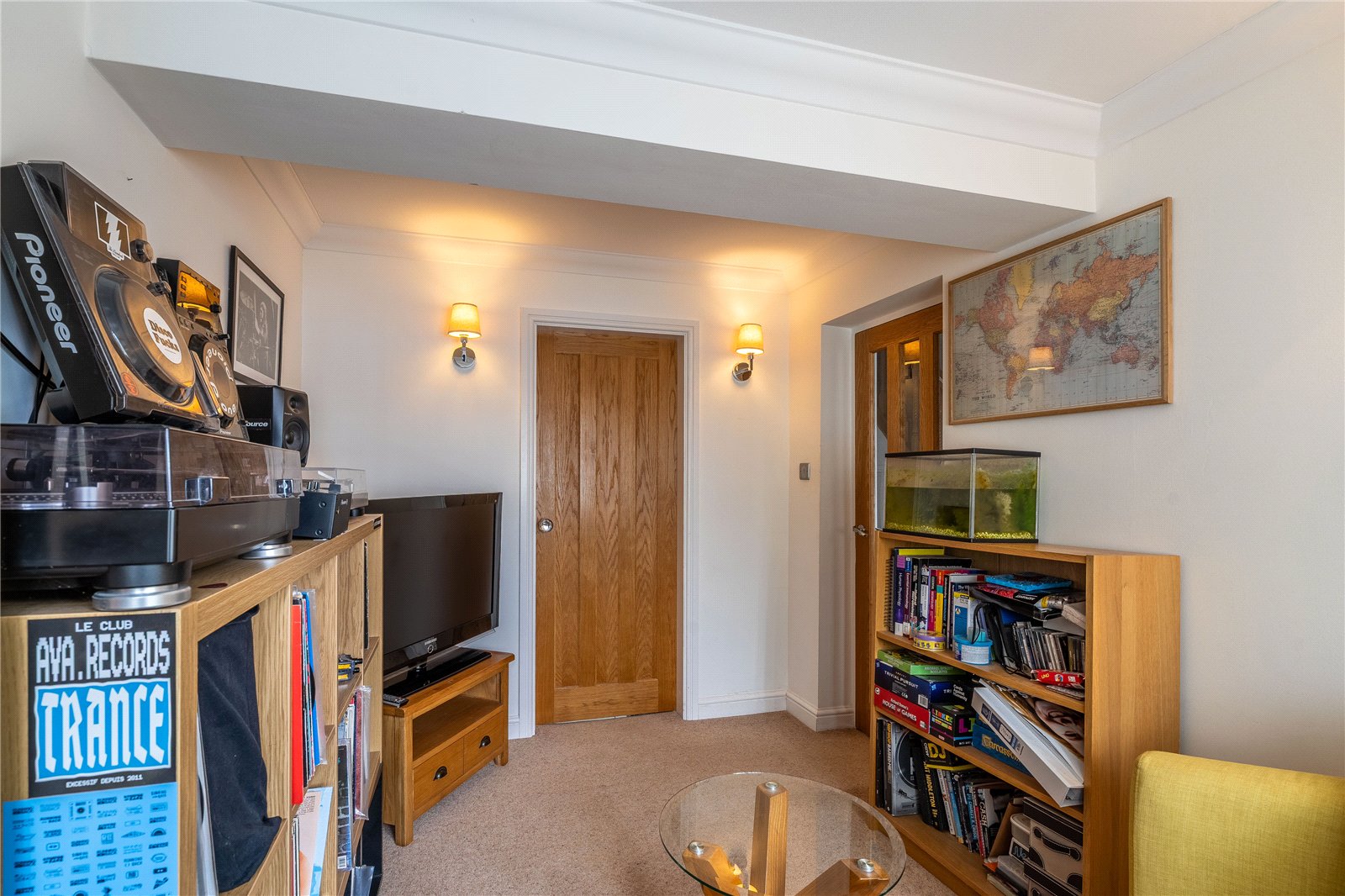 Highlands Road, Finchfield, Wolverhampton, WV3 - DB Roberts
