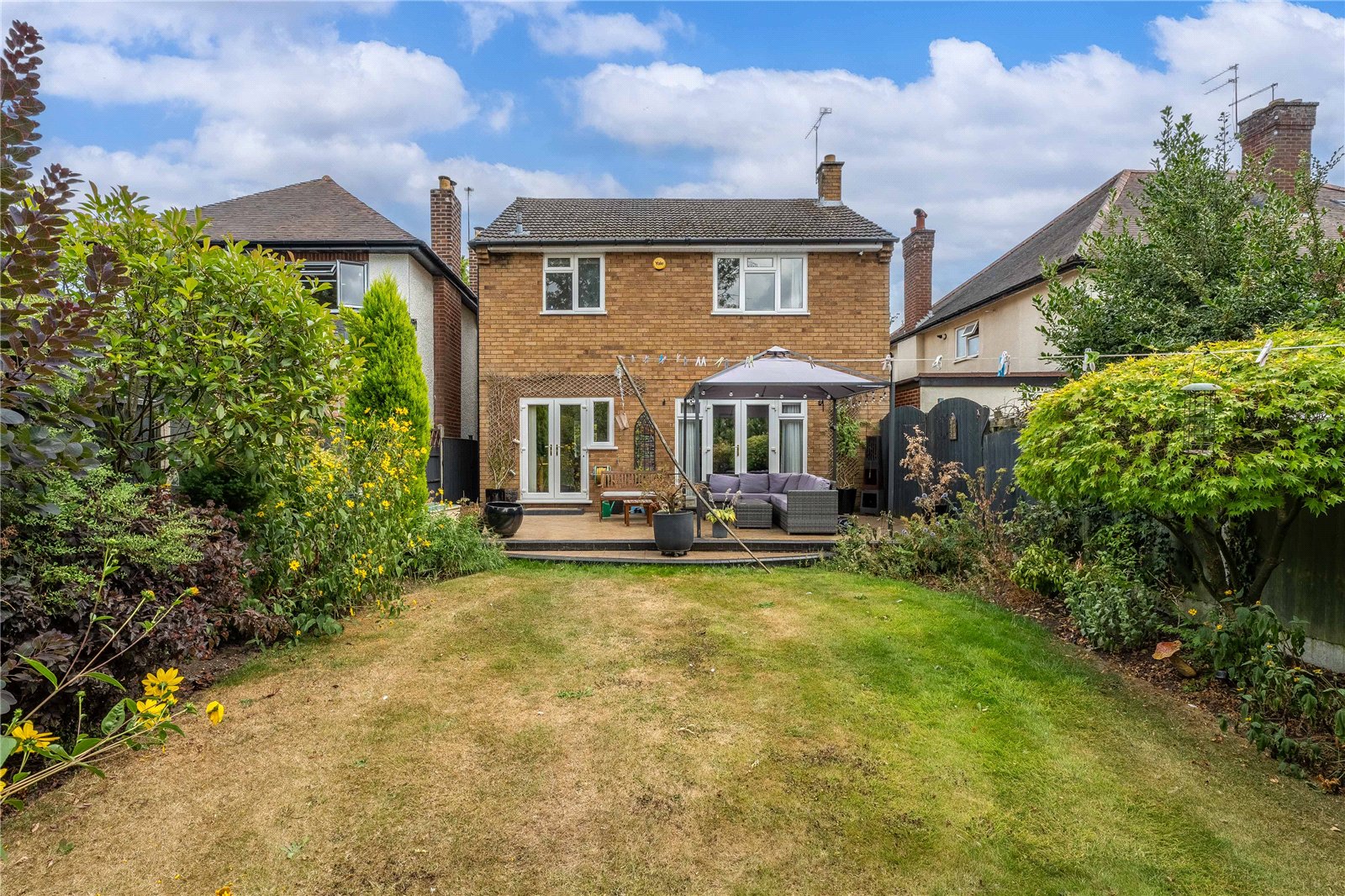 Highlands Road, Finchfield, Wolverhampton, WV3 - DB Roberts