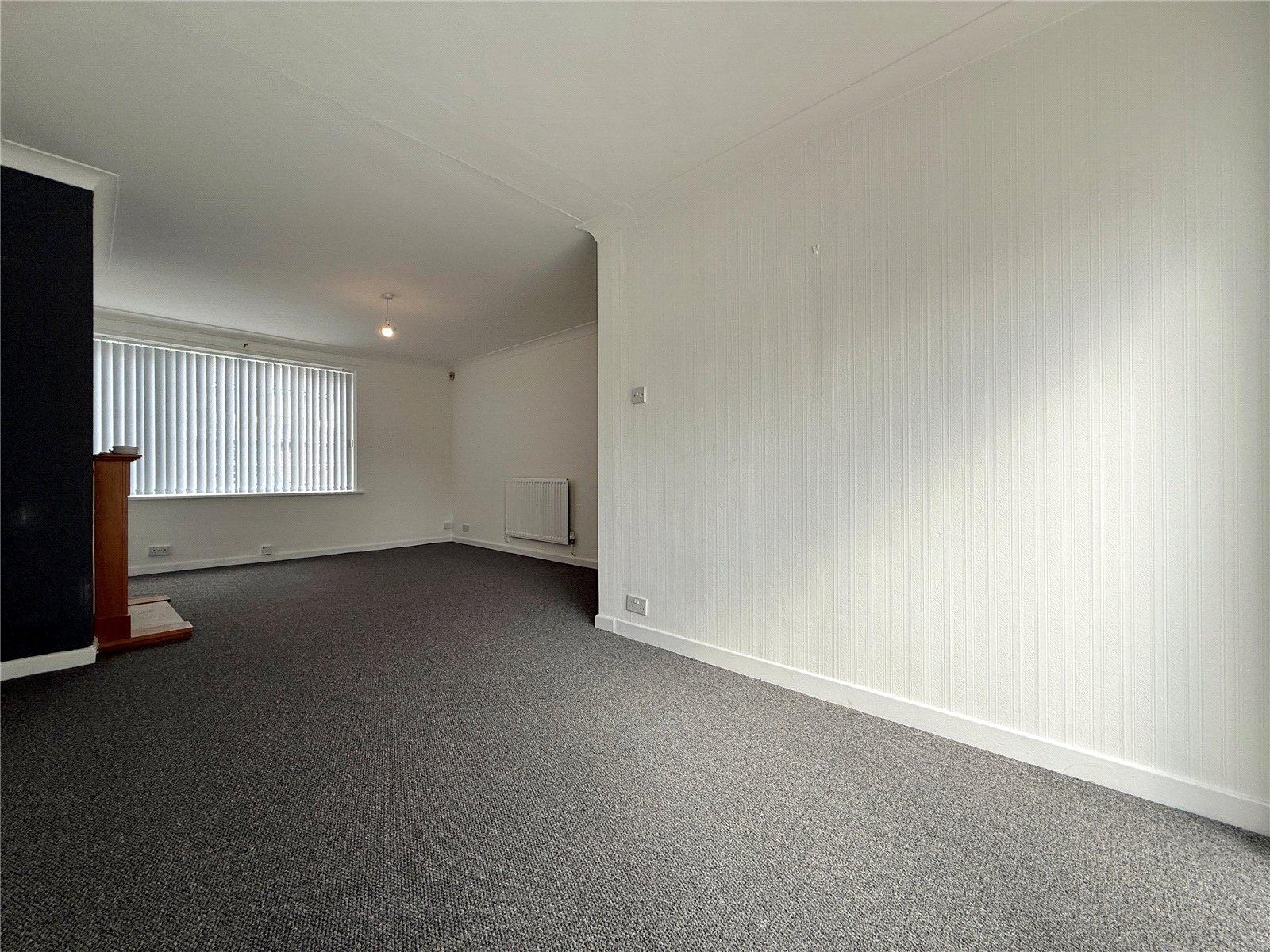 Farmbrook Avenue, Fordhouses, Wolverhampton, WV10 - DB Roberts