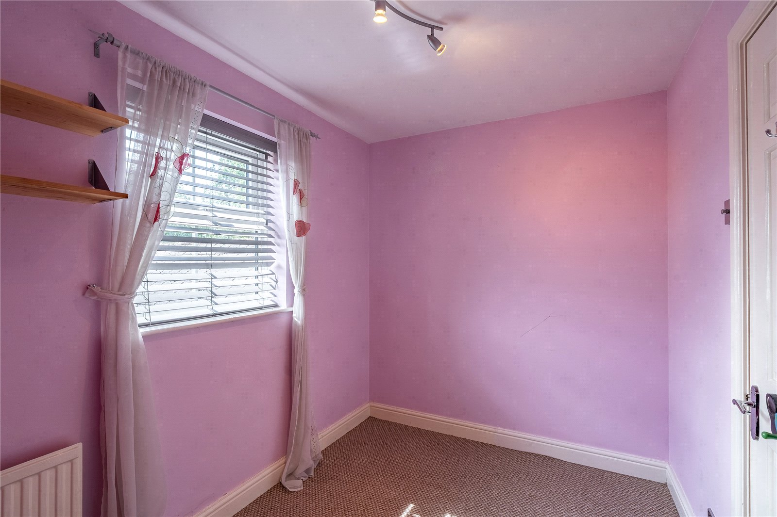 Tadorna Drive, Stirchley, Telford, TF3 - DB Roberts