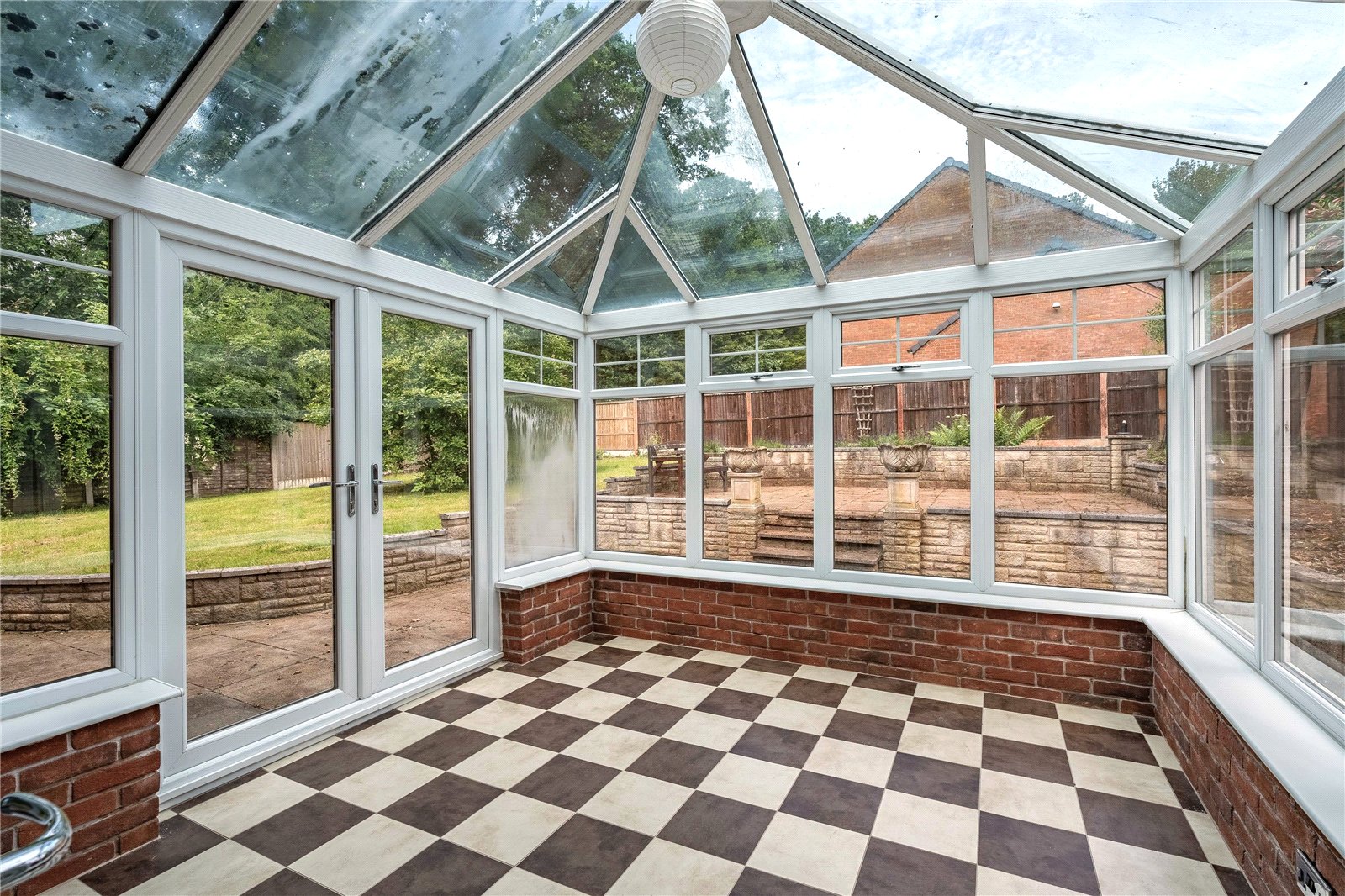 Tadorna Drive, Stirchley, Telford, TF3 - DB Roberts