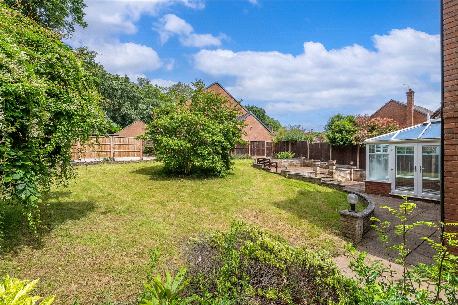 Tadorna Drive, Stirchley, Telford, TF3 - DB Roberts