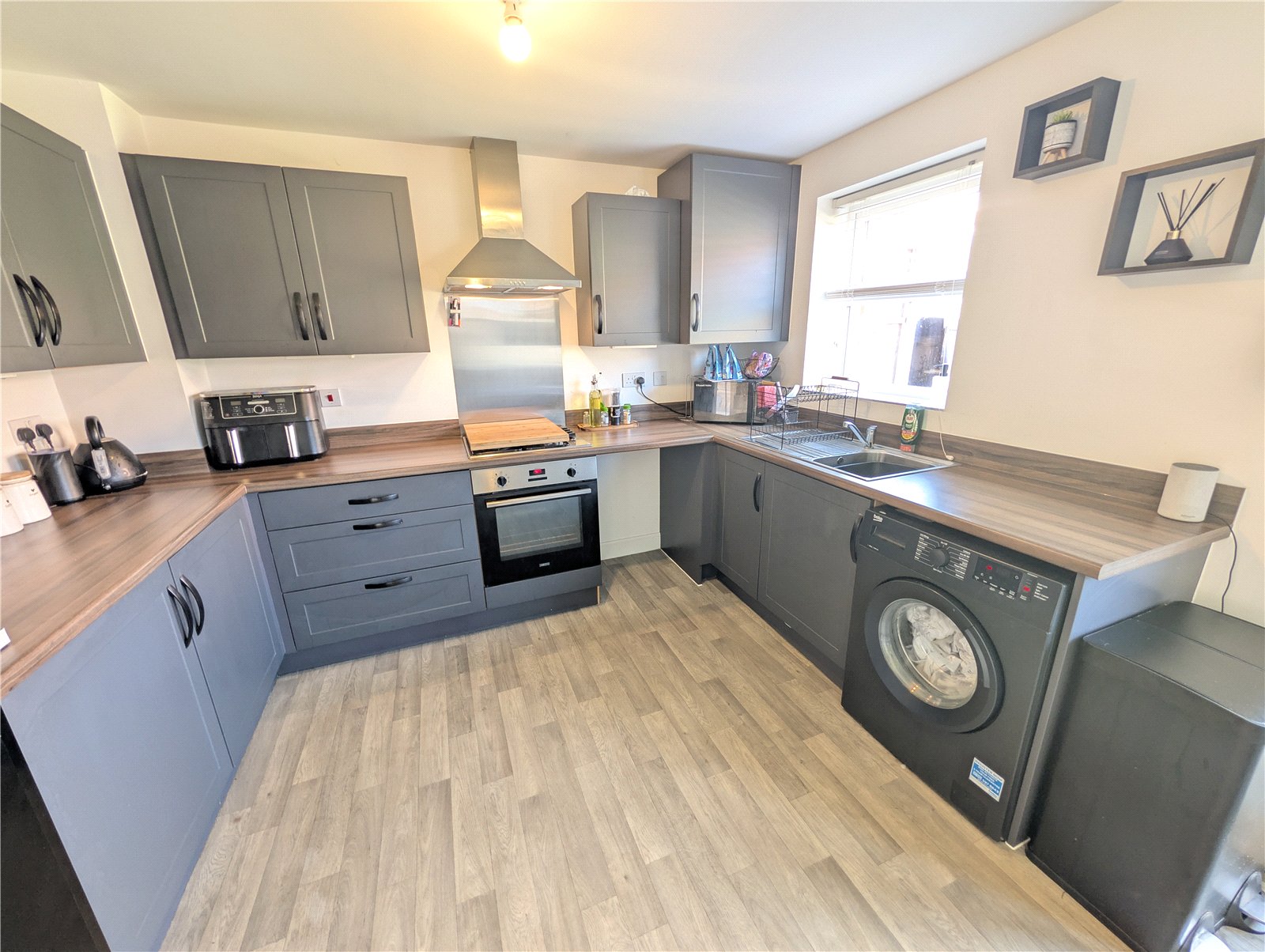 Jackson Drive, Doseley, Telford, TF4 - DB Roberts