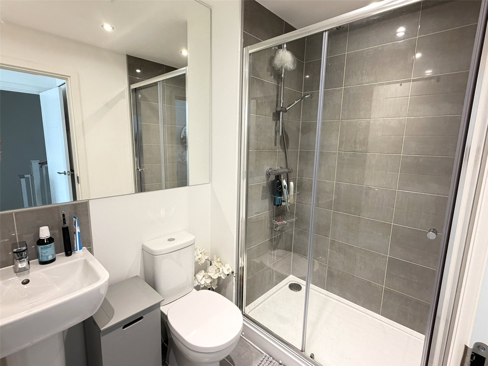 Hungerhill Road, Redhill, Telford, TF2 - DB Roberts