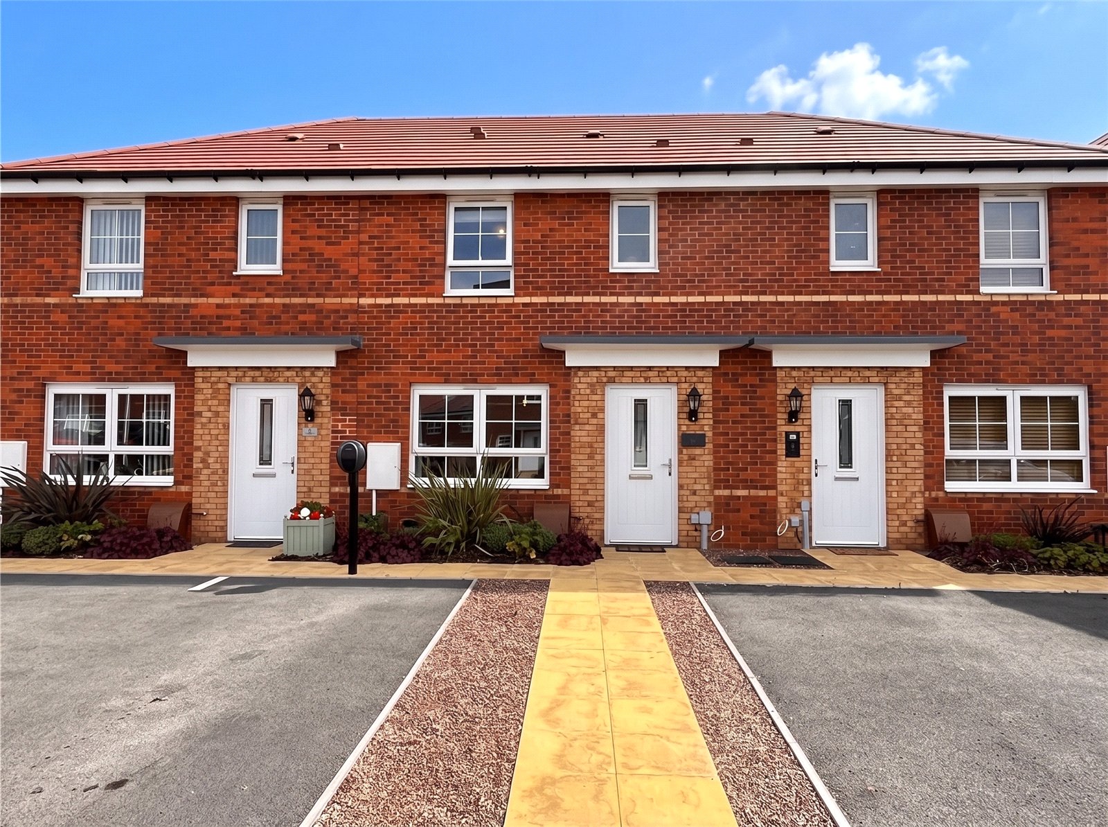 Wingfield Road, Bicton Heath, Shrewsbury, SY3 - DB Roberts