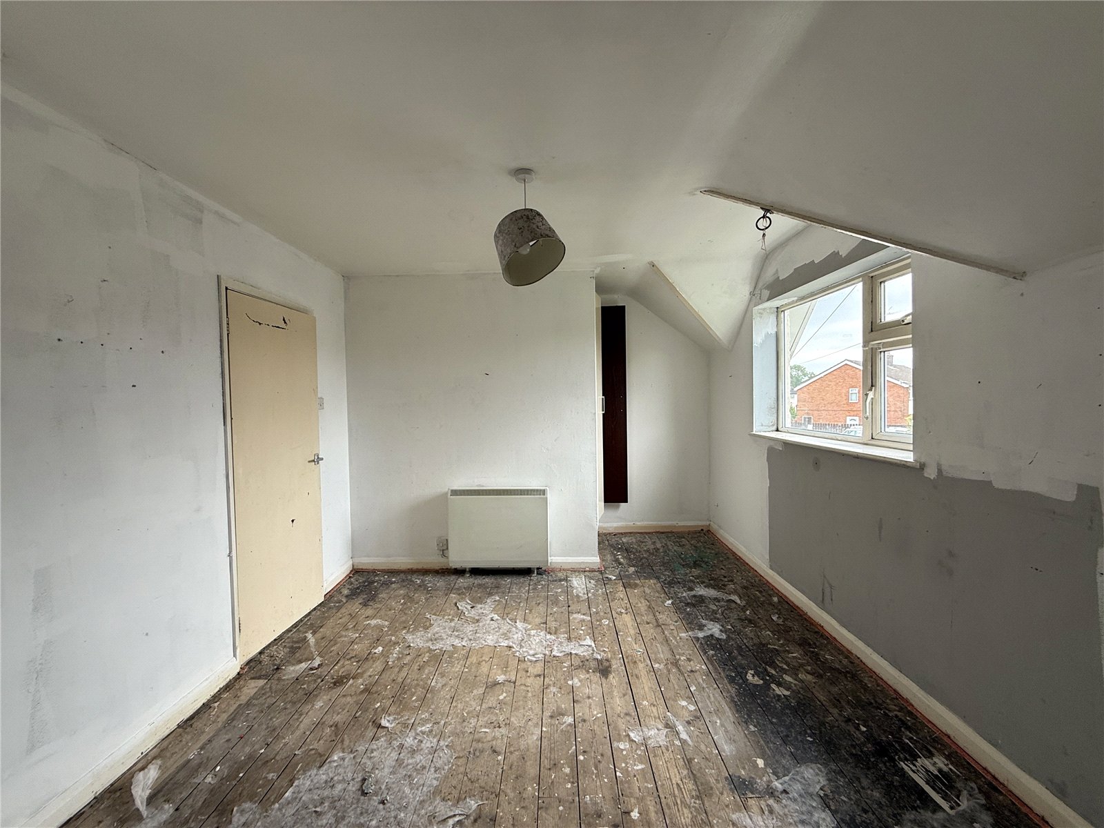 The Crescent, Montford Bridge, Shrewsbury, SY4 - DB Roberts