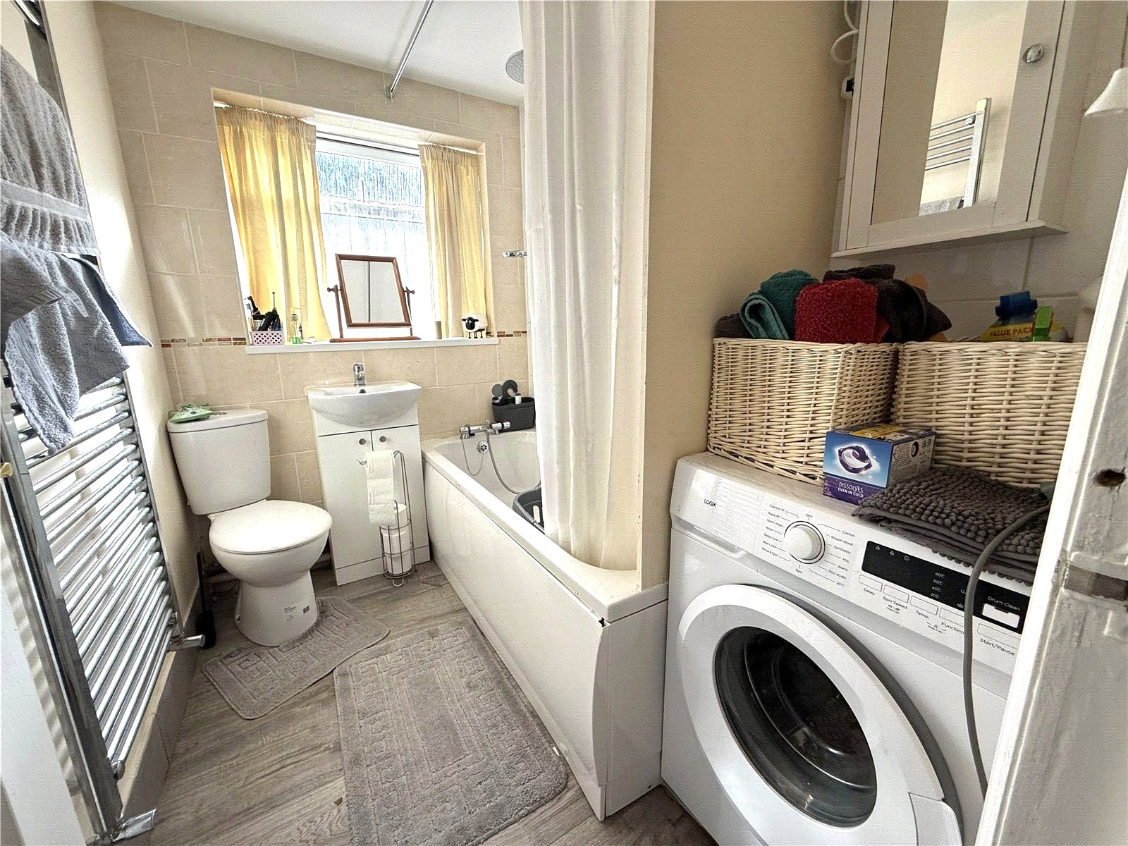 Albert Road, Sundorne, Shrewsbury, SY1 - DB Roberts