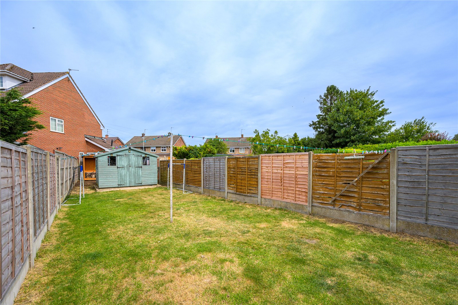 Ellards Drive, Wednesfield, Wolverhampton, WV11 - DB Roberts