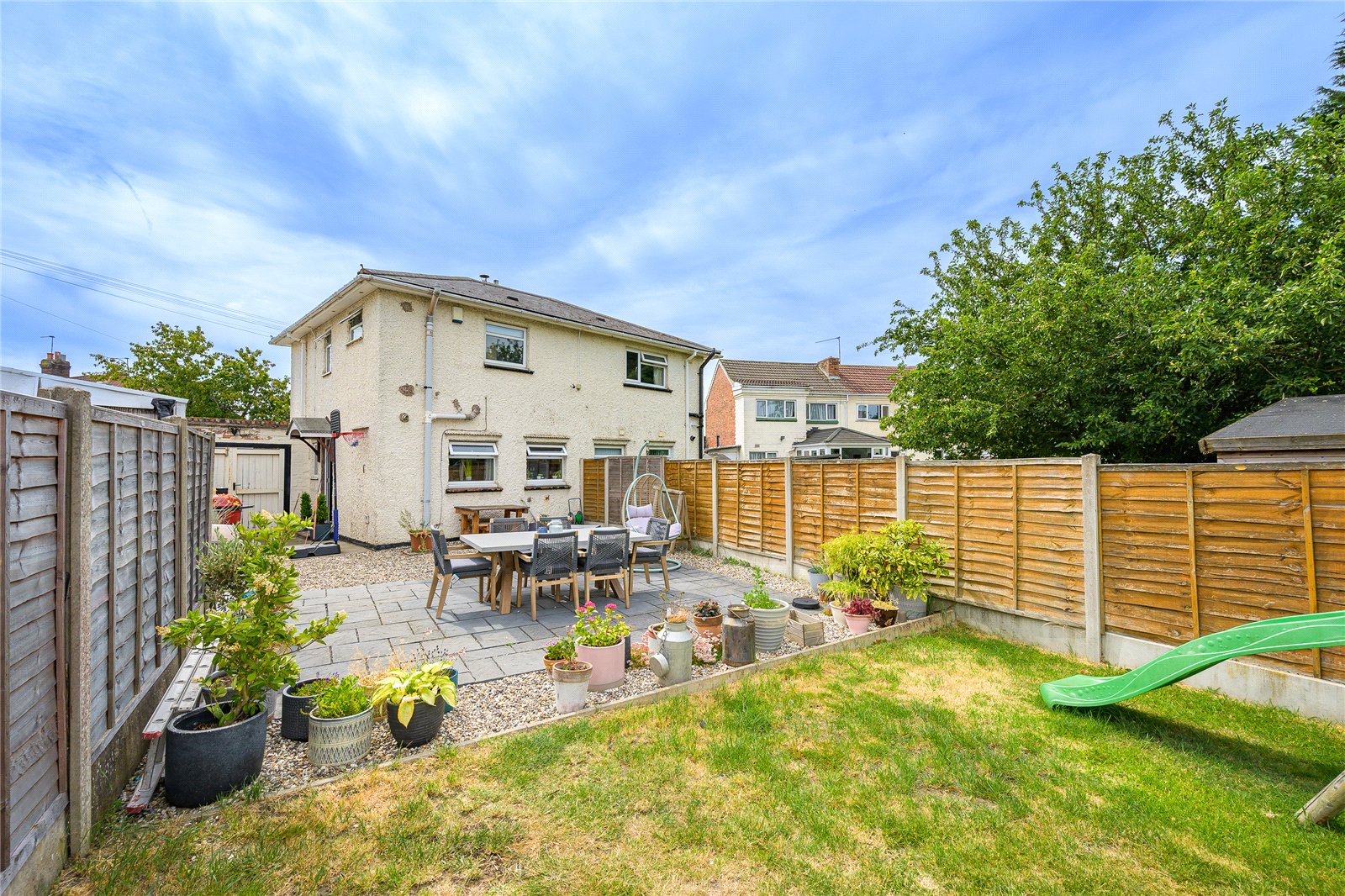 Ellards Drive, Wednesfield, Wolverhampton, WV11 - DB Roberts