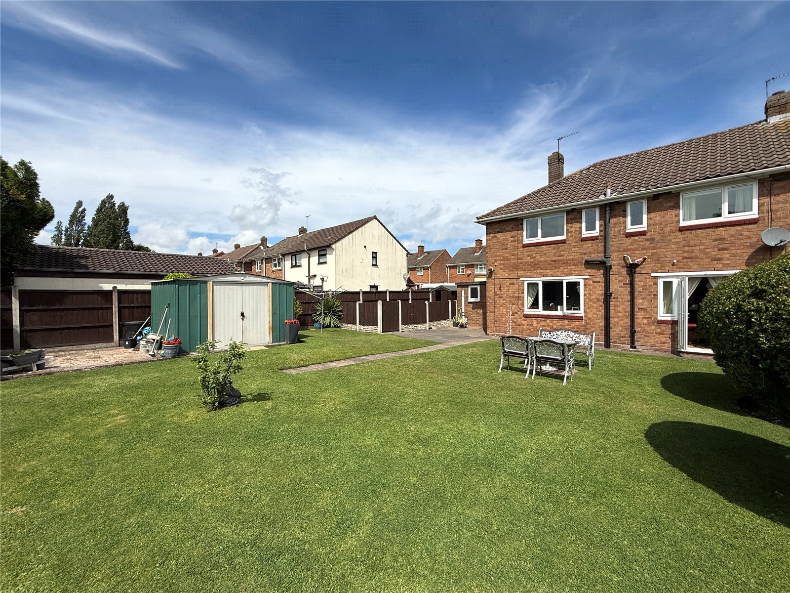 Bevan Avenue, Lanesfield, Wolverhampton, WV4 - DB Roberts