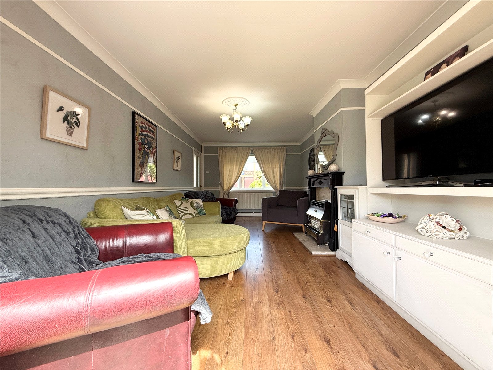 Bevan Avenue, Lanesfield, Wolverhampton, WV4 - DB Roberts