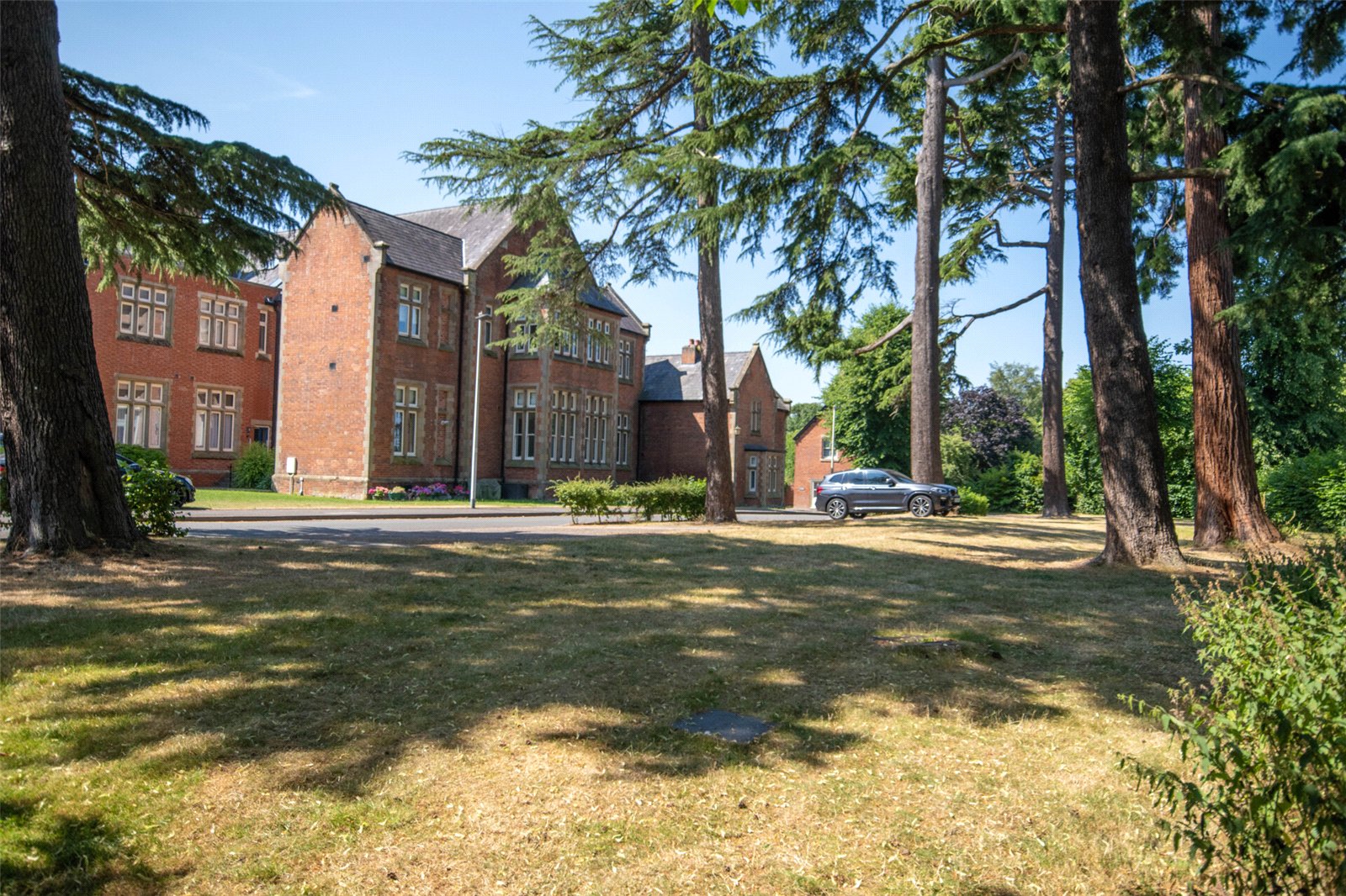 Leighton Park, Bicton Heath, Shrewsbury, SY3 - DB Roberts