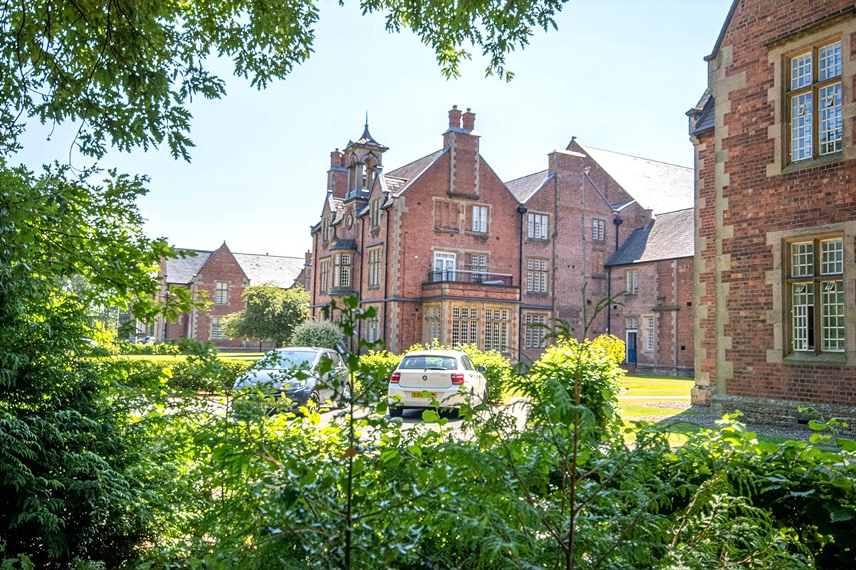 Leighton Park, Bicton Heath, Shrewsbury, SY3 - DB Roberts