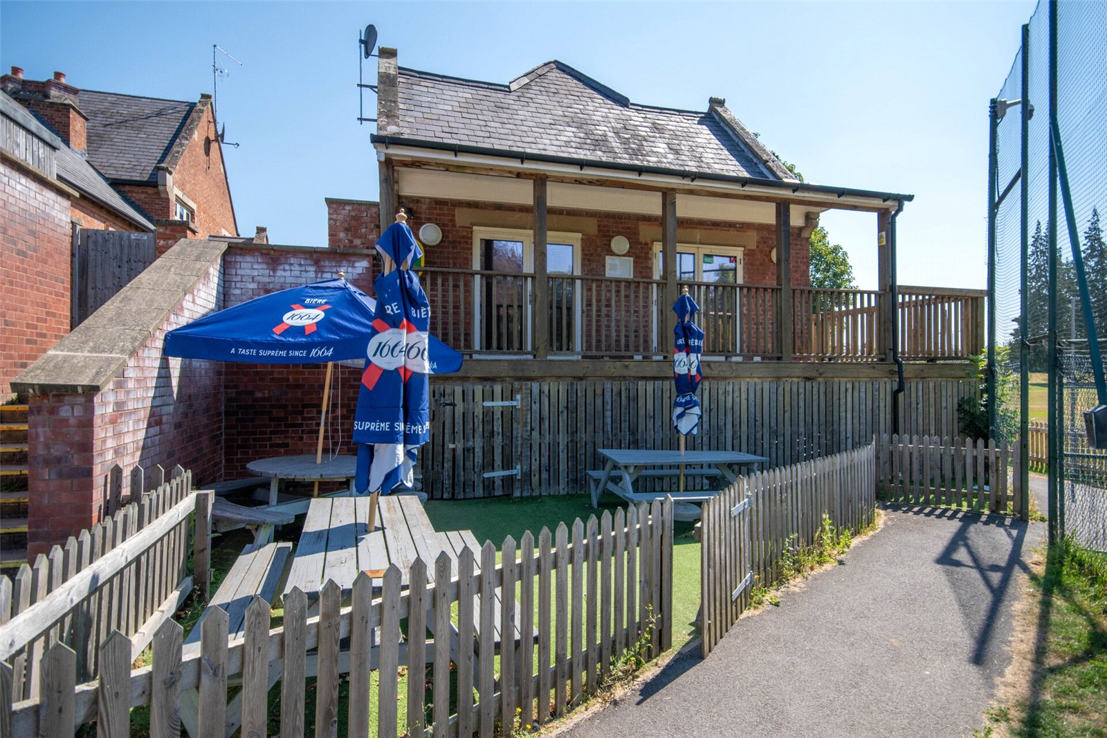 Leighton Park, Bicton Heath, Shrewsbury, SY3 - DB Roberts