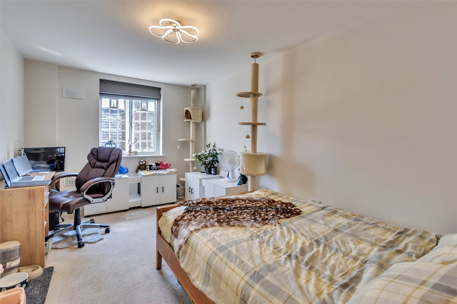 Leighton Park, Bicton Heath, Shrewsbury, SY3 - DB Roberts