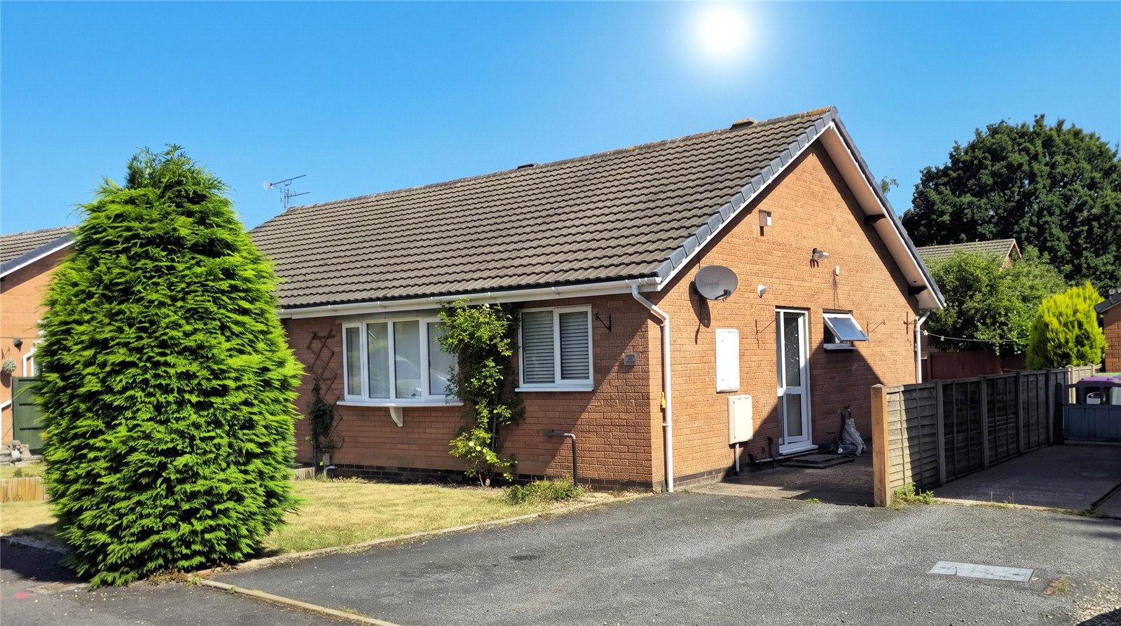 Melbourne Rise, Bicton Heath, Shrewsbury, SY3 - DB Roberts
