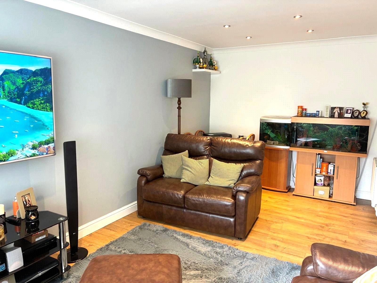 Melbourne Rise, Bicton Heath, Shrewsbury, SY3 - DB Roberts
