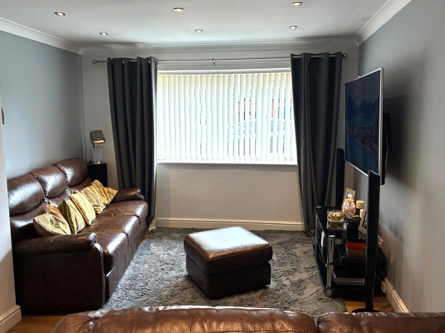 Melbourne Rise, Bicton Heath, Shrewsbury, SY3 - DB Roberts