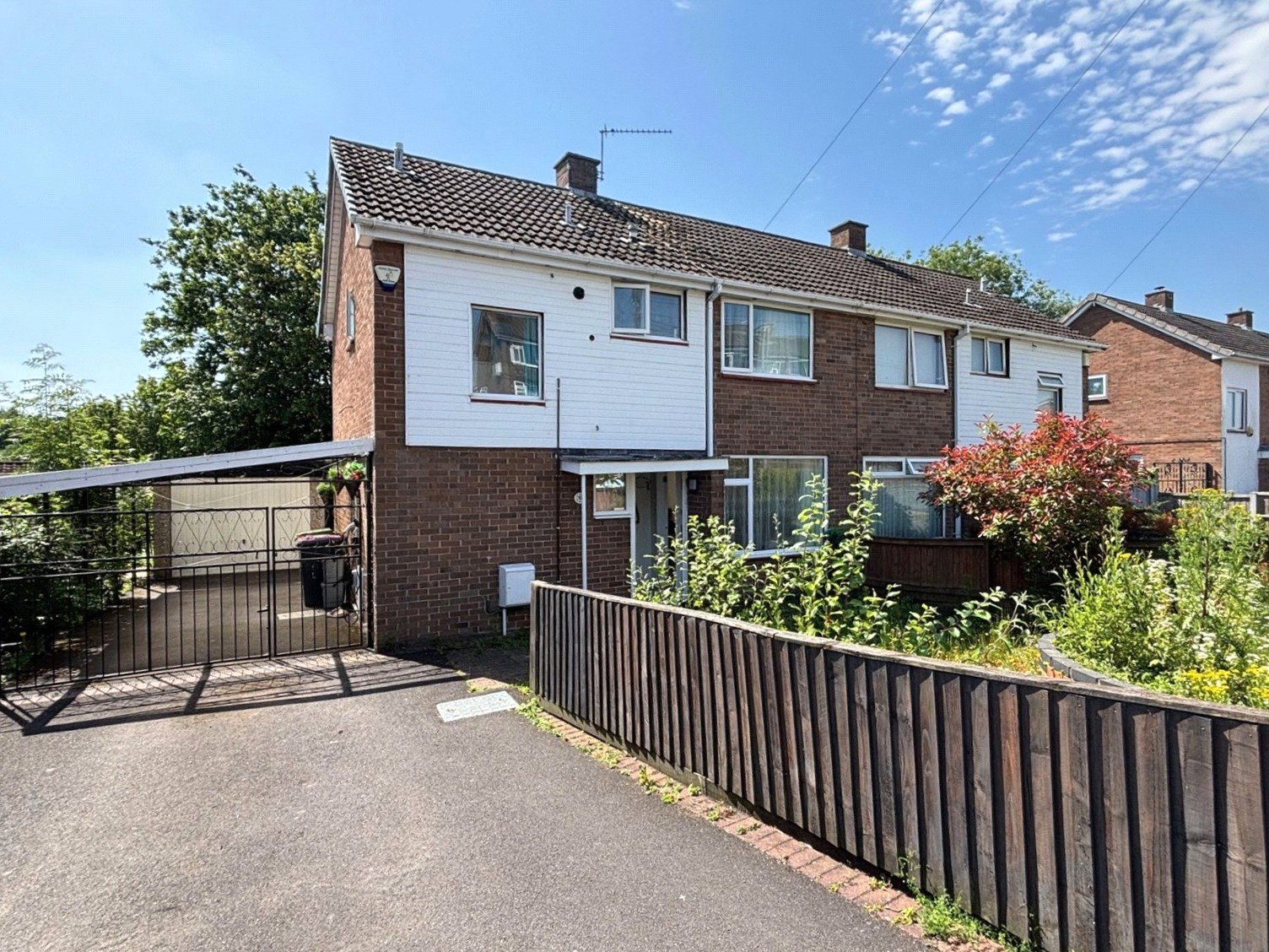Chesterfield Road, Dawley, Telford, TF4 - DB Roberts