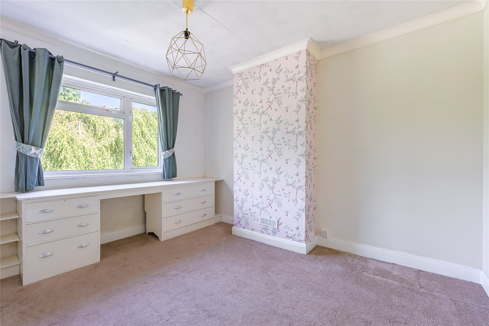 Watson Road, Fordhouses, Wolverhampton, WV10 - DB Roberts
