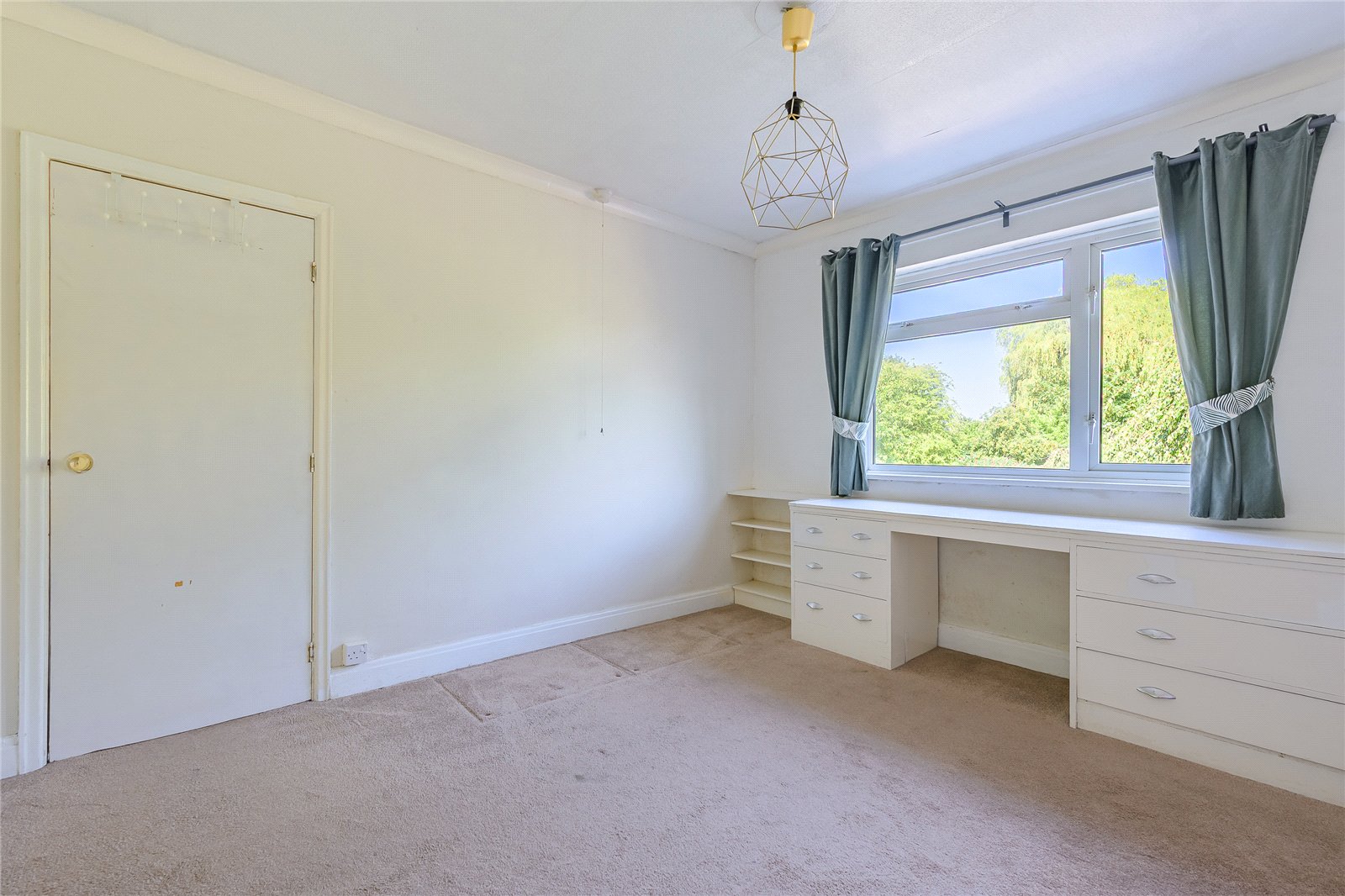 Watson Road, Fordhouses, Wolverhampton, WV10 - DB Roberts