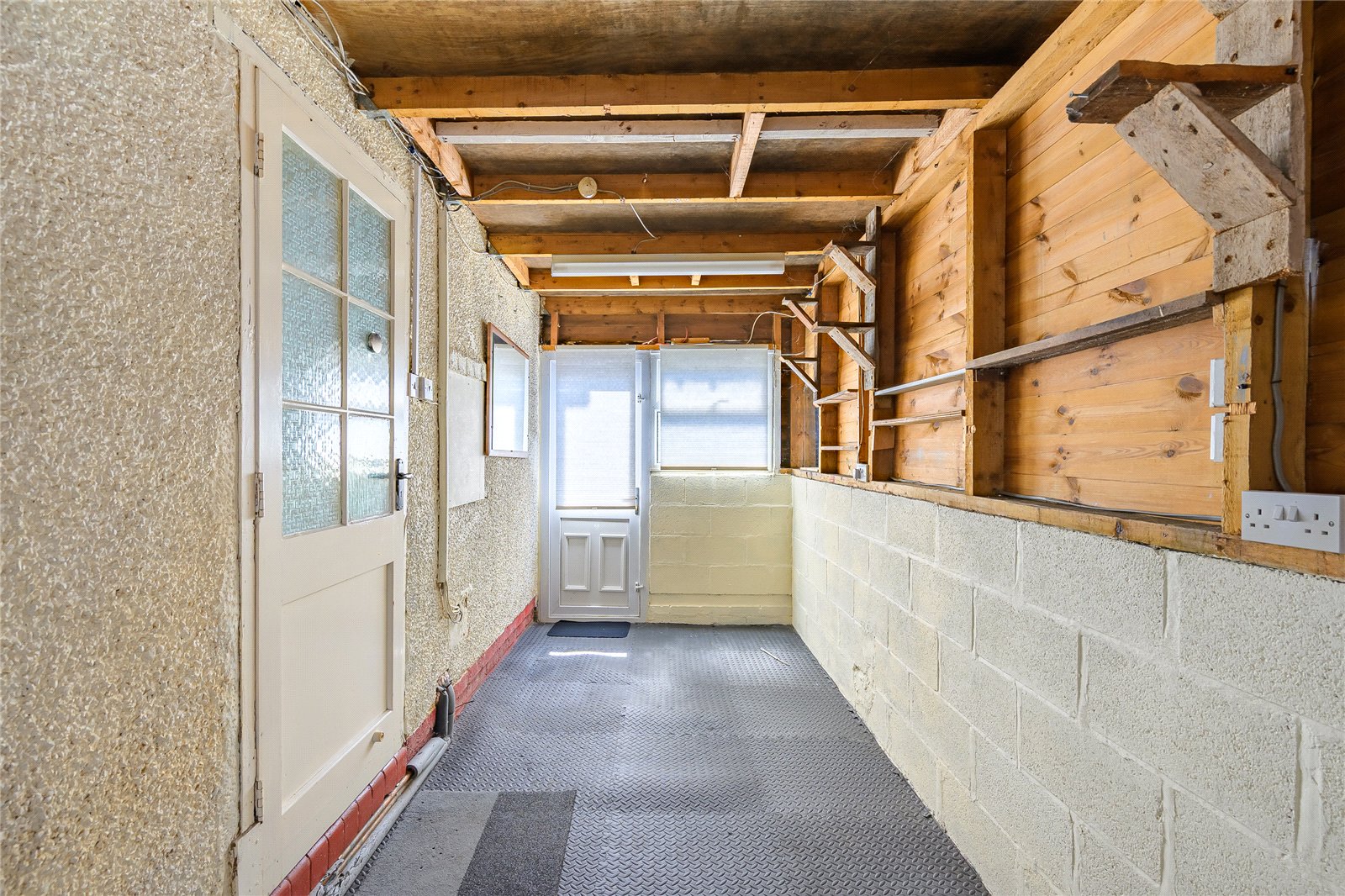 Watson Road, Fordhouses, Wolverhampton, WV10 - DB Roberts